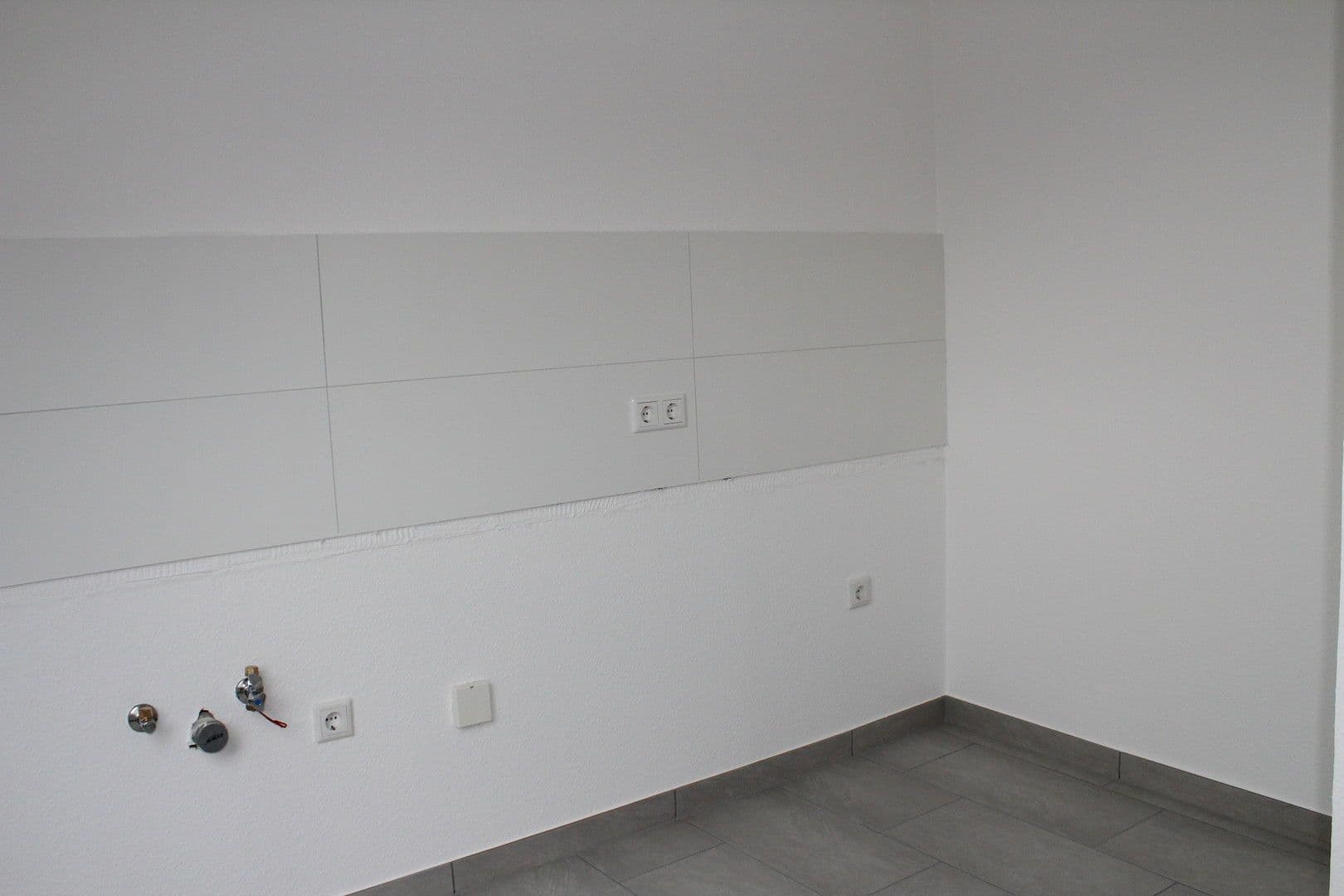 Pronájem bytu 3+1 80 m², Gneisenaustr. 14, Krefeld, Severní Porýní-Vestfálsko Pronájem bytu 3+1 80 m², Gneisenaustr. 14, Krefeld, Severní Porýní-Vestfálsko