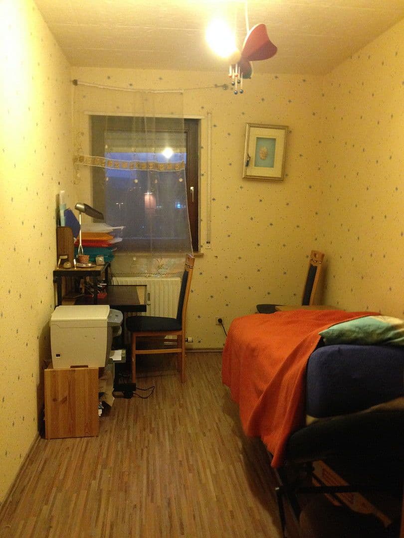 Pronájem bytu 3+kk 83 m², Kreuzgartenstr. 1, Esslingen am Neckar, Bádensko-Württembersko Pronájem bytu 3+kk 83 m², Kreuzgartenstr. 1, Esslingen am Neckar, Bádensko-Württembersko