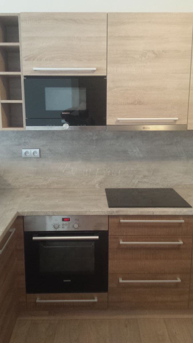 Pronájem bytu 2+kk 69 m², Mlýnská, Prostějov, Olomoucký kraj Pronájem bytu 2+kk 69 m², Mlýnská, Prostějov, Olomoucký kraj