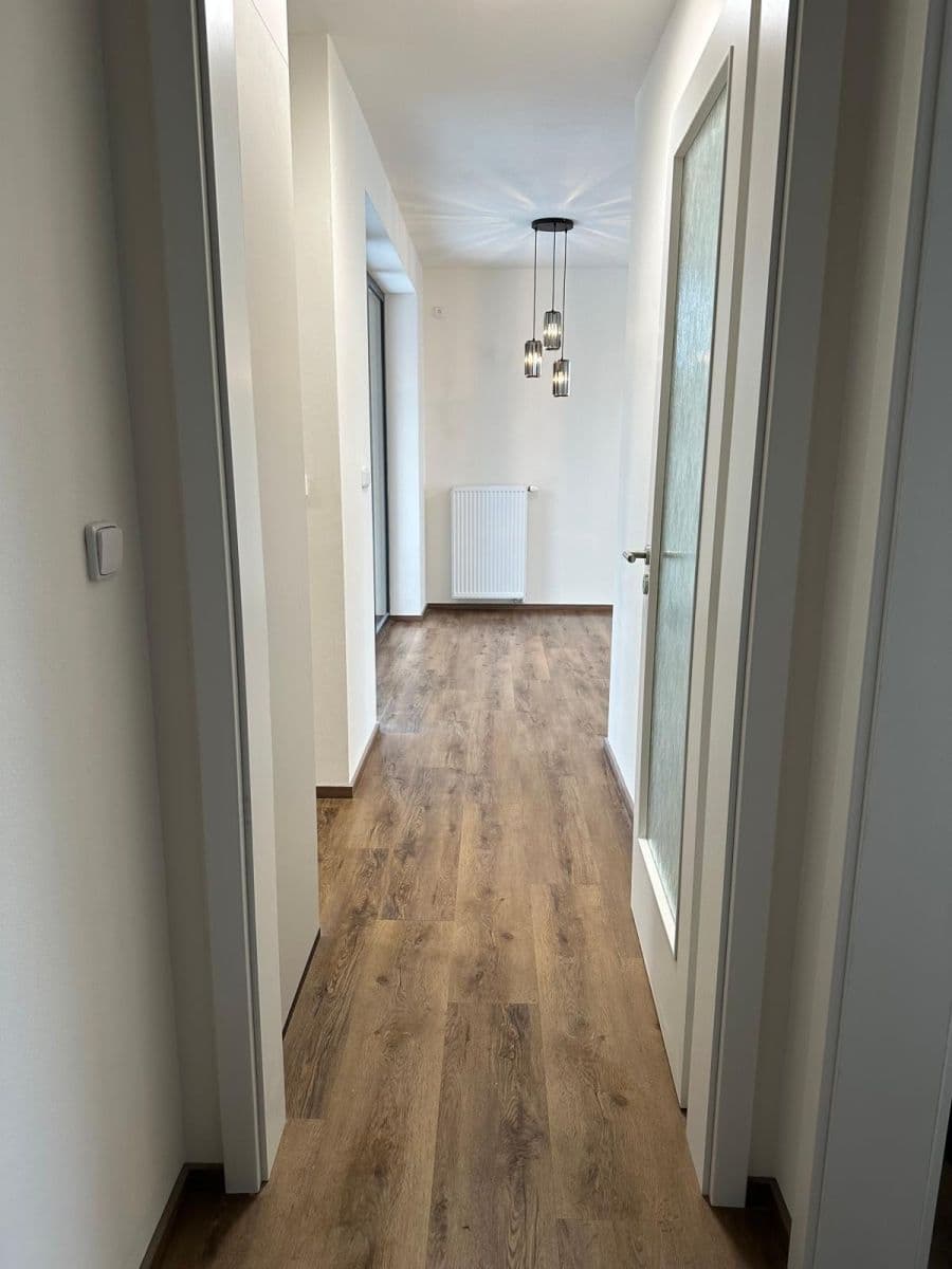 Pronájem bytu 2+kk 47 m², Plk. Loudy, Kutná Hora, Středočeský kraj Pronájem bytu 2+kk 47 m², Plk. Loudy, Kutná Hora, Středočeský kraj
