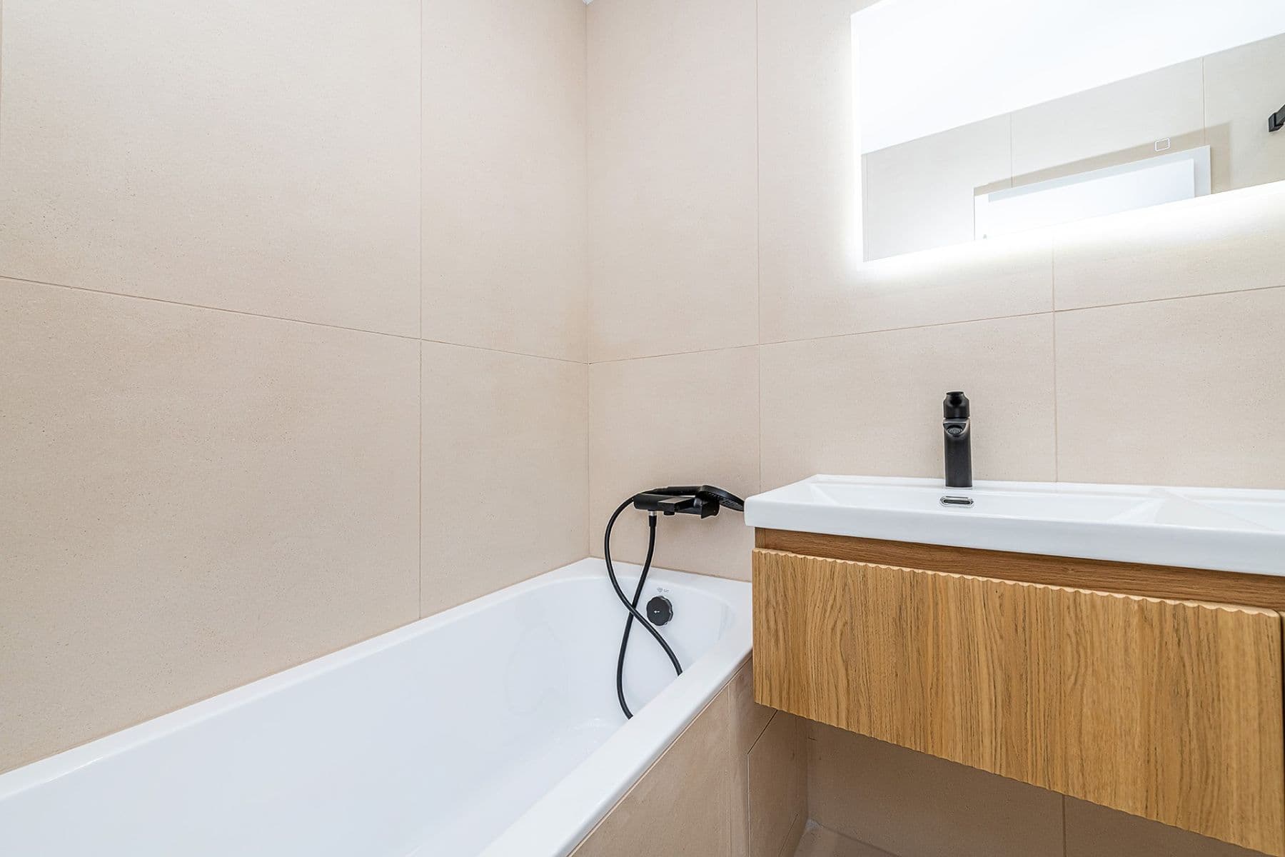 Prodej bytu 4+kk 100 m², Křivá, Praha, Praha Prodej bytu 4+kk 100 m², Křivá, Praha, Praha