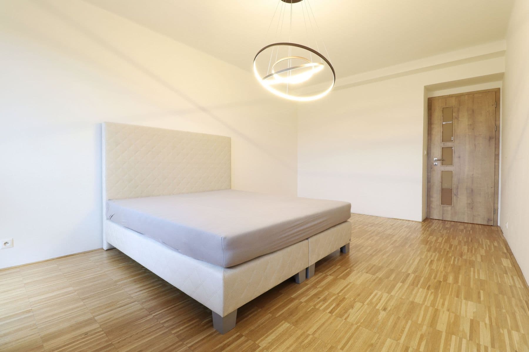 Pronájem bytu 2+kk 70 m², K Zeleným domkům, Praha, Praha Pronájem bytu 2+kk 70 m², K Zeleným domkům, Praha, Praha