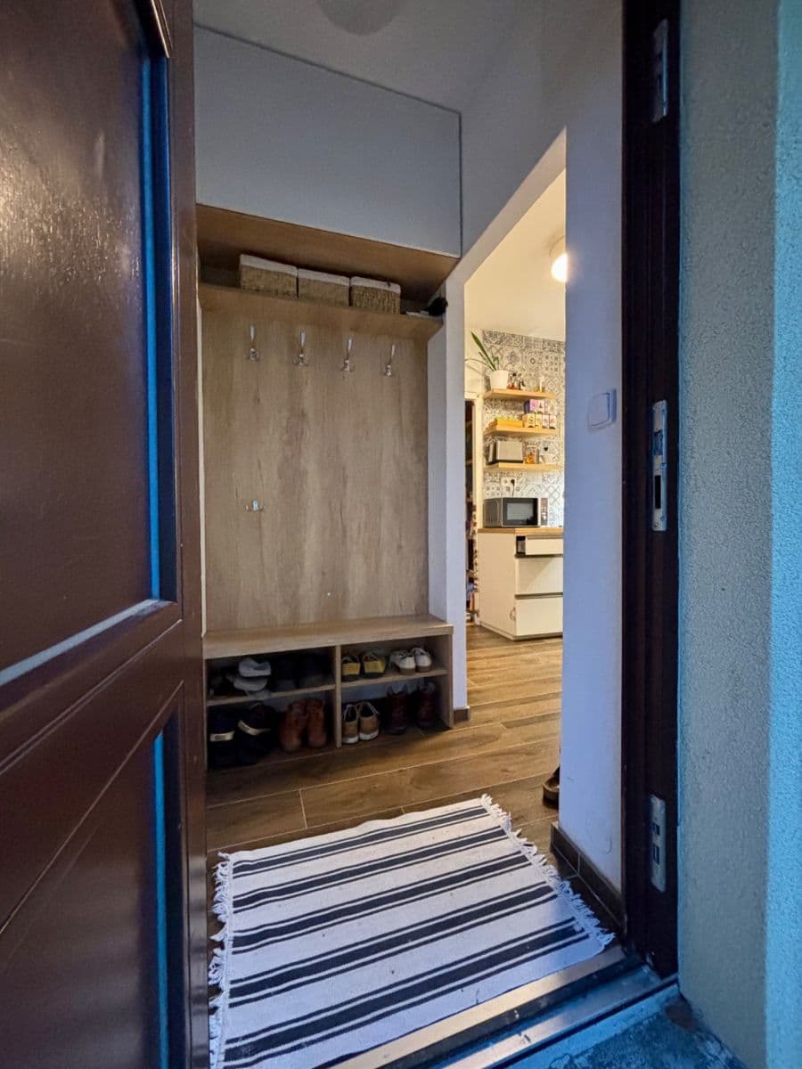 Pronájem bytu 1+1 30 m², Gallašova, Brno, Jihomoravský kraj Pronájem bytu 1+1 30 m², Gallašova, Brno, Jihomoravský kraj