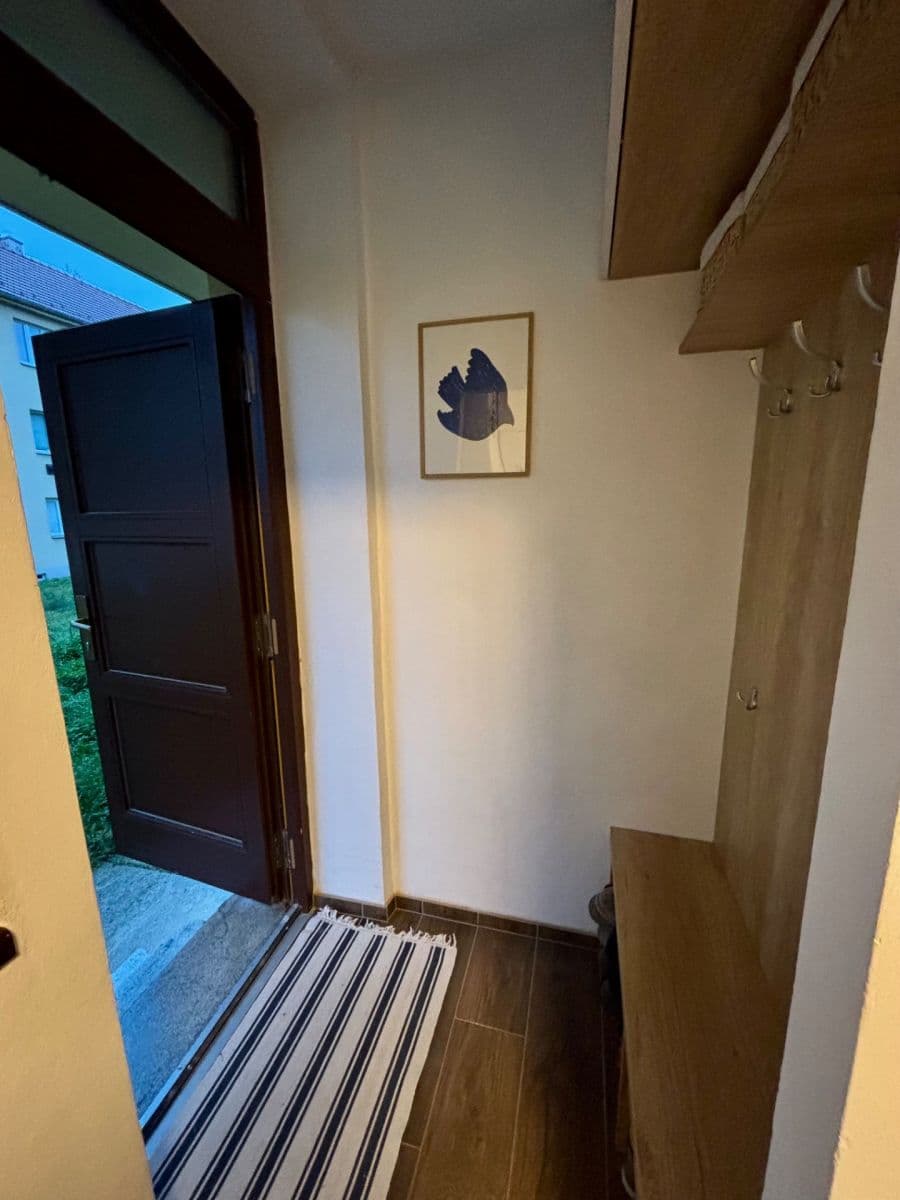 Pronájem bytu 1+1 30 m², Gallašova, Brno, Jihomoravský kraj Pronájem bytu 1+1 30 m², Gallašova, Brno, Jihomoravský kraj