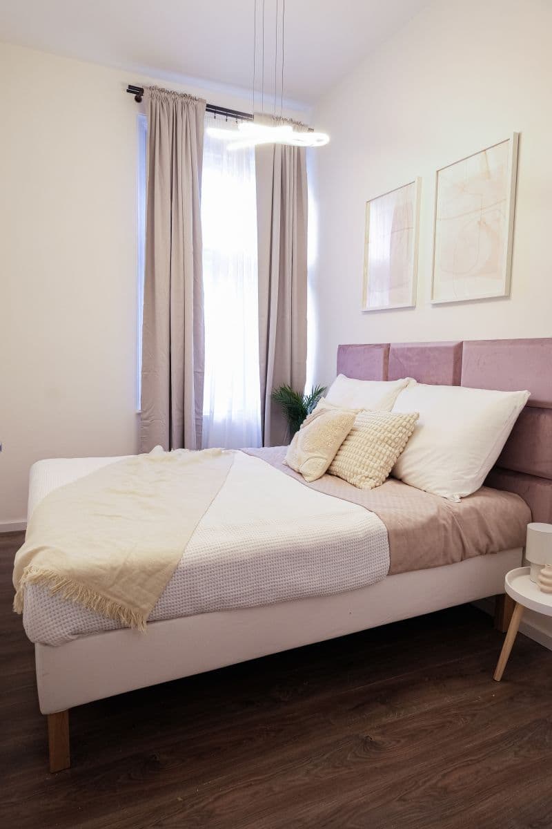 Pronájem bytu 65 m², Ječná, Praha, Praha Pronájem bytu 65 m², Ječná, Praha, Praha