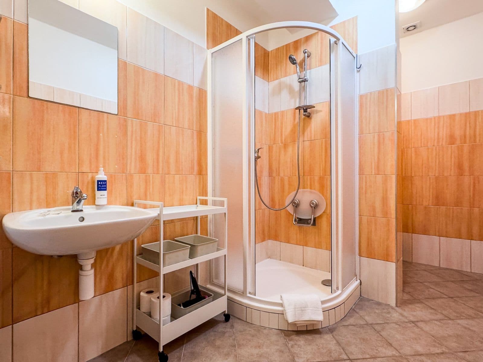 Pronájem bytu 46 m², Chodecká, Praha, Praha Pronájem bytu 46 m², Chodecká, Praha, Praha