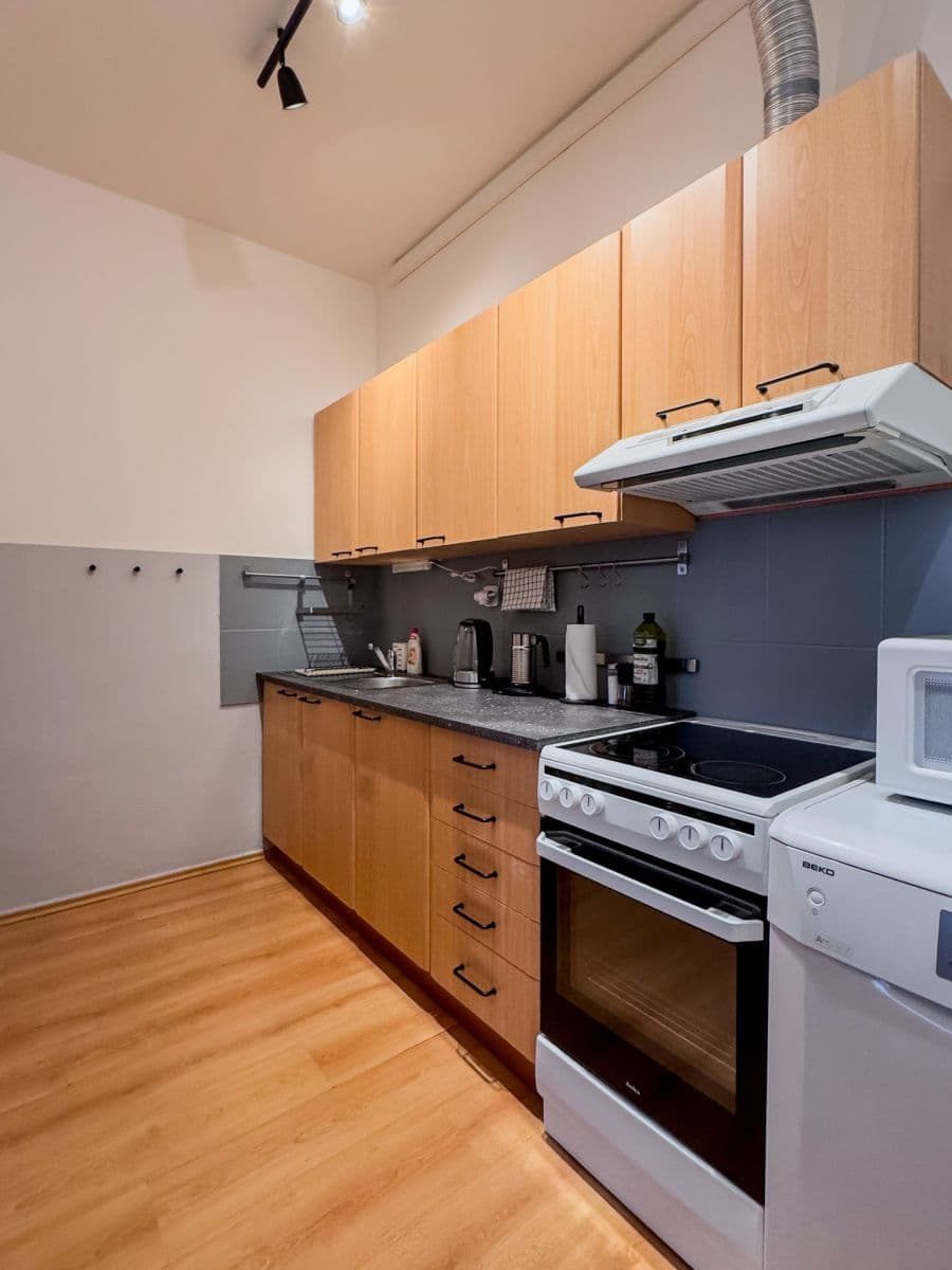 Pronájem bytu 46 m², Chodecká, Praha, Praha Pronájem bytu 46 m², Chodecká, Praha, Praha