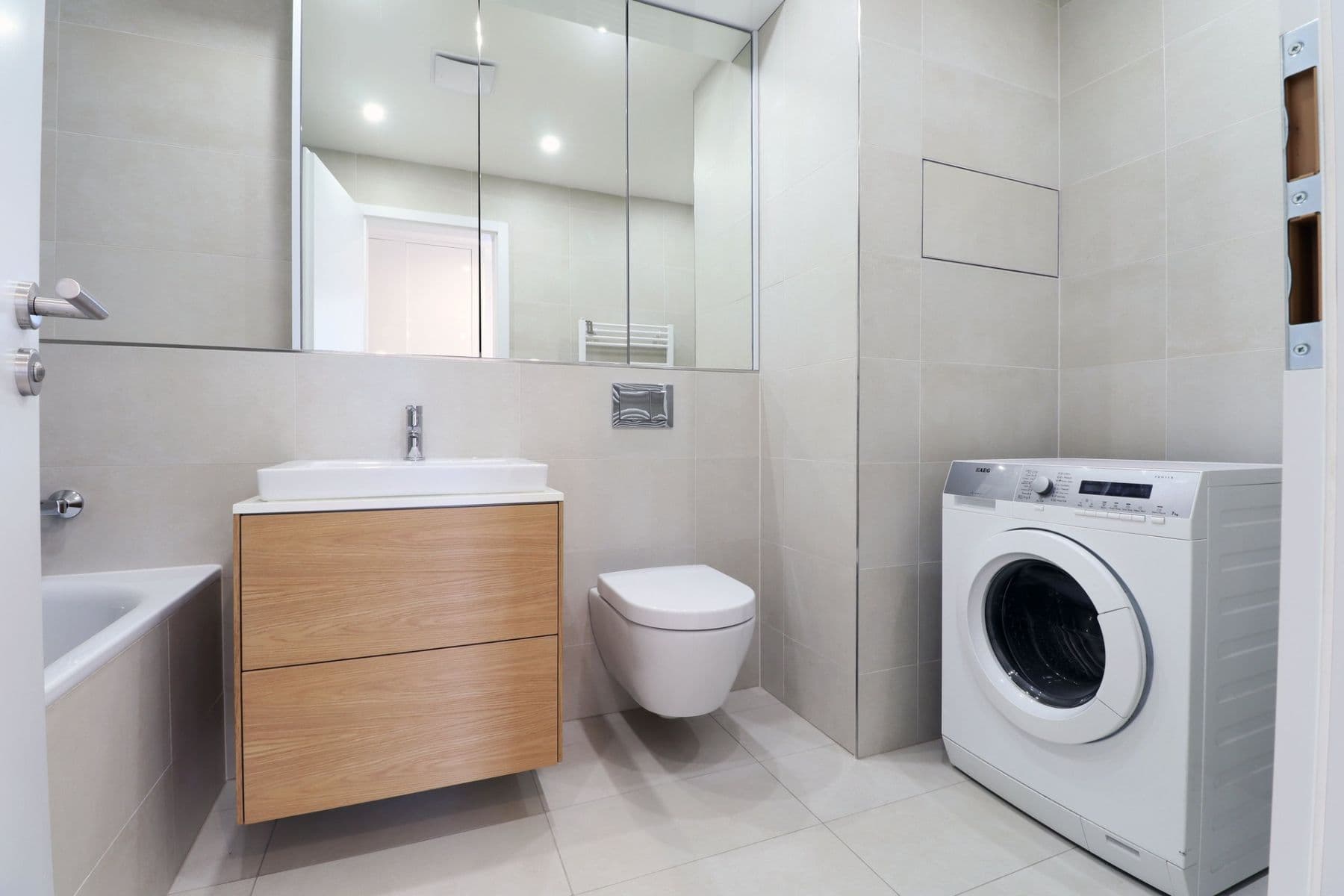 Pronájem bytu 2+kk 66 m², Walterovo náměstí, Praha, Praha Pronájem bytu 2+kk 66 m², Walterovo náměstí, Praha, Praha