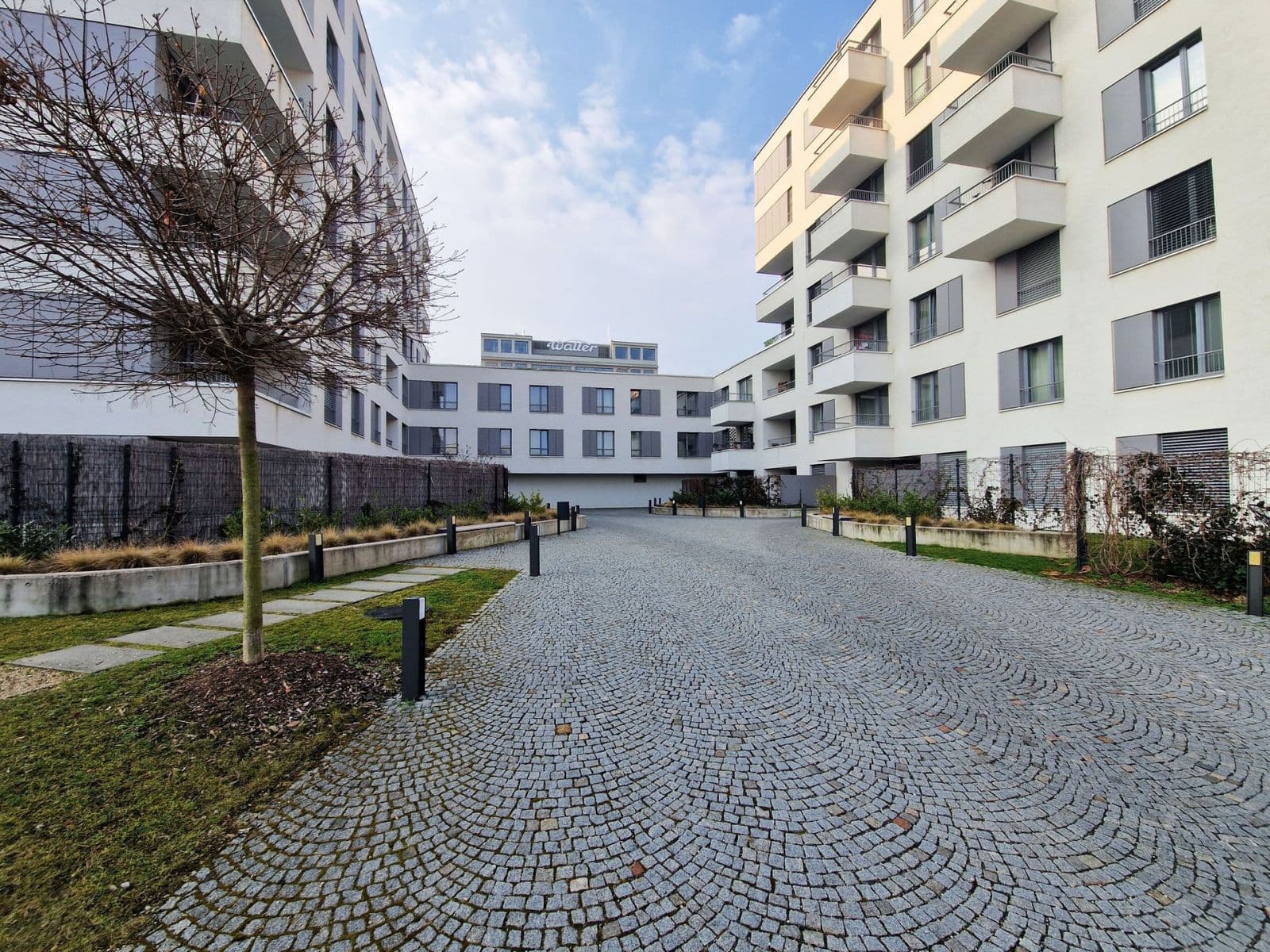 Pronájem bytu 2+kk 66 m², Walterovo náměstí, Praha, Praha Pronájem bytu 2+kk 66 m², Walterovo náměstí, Praha, Praha