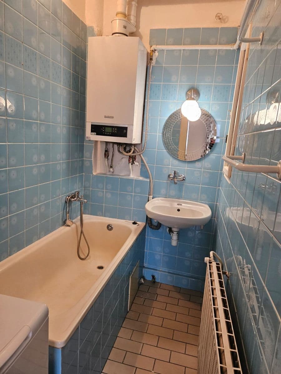 Pronájem bytu 2+kk 49 m², Holandská, Praha, Praha Pronájem bytu 2+kk 49 m², Holandská, Praha, Praha
