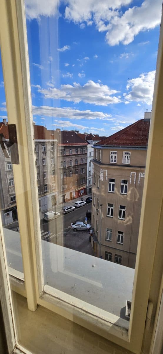 Pronájem bytu 2+kk 49 m², Holandská, Praha, Praha Pronájem bytu 2+kk 49 m², Holandská, Praha, Praha