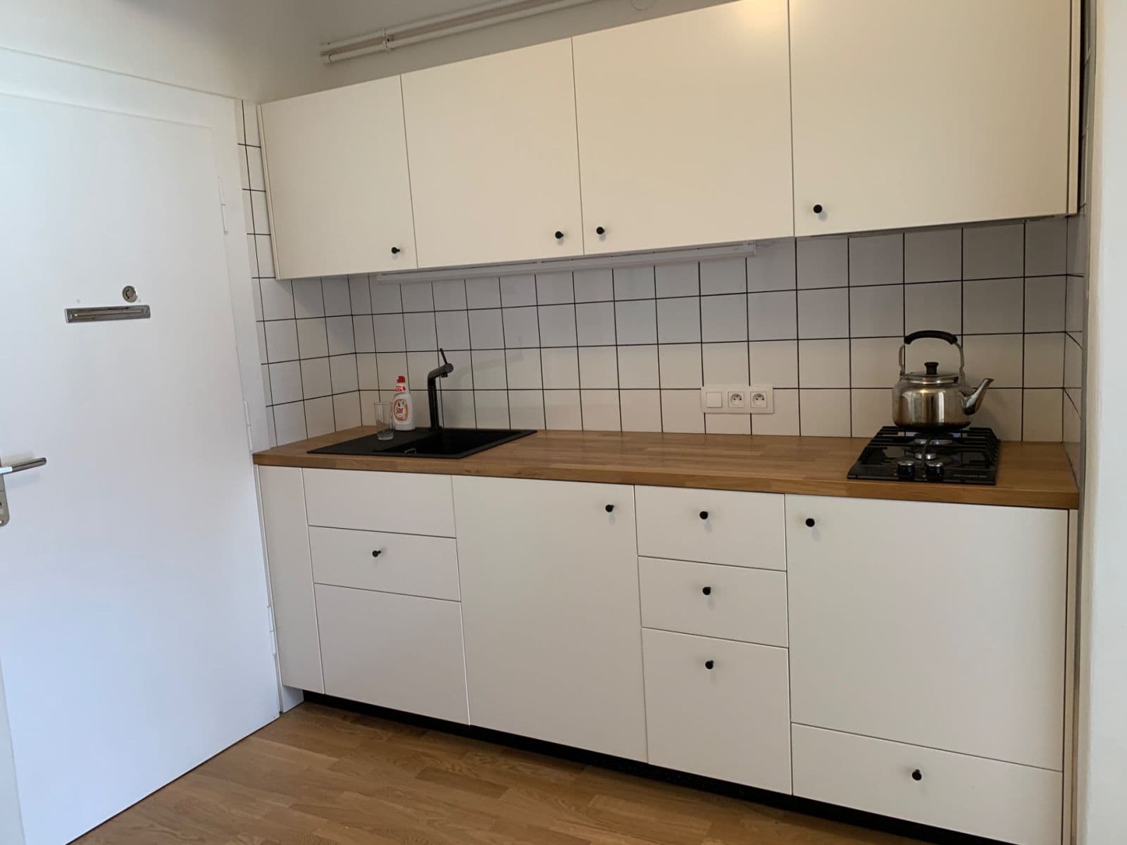 Prodej bytu 2+1 40 m², Slovinská, Praha, Praha Prodej bytu 2+1 40 m², Slovinská, Praha, Praha
