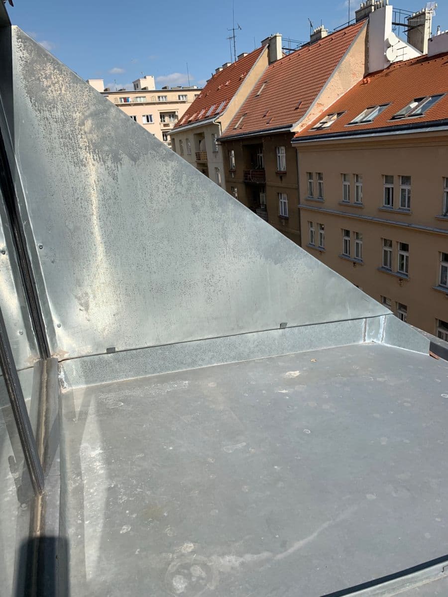 Prodej bytu 2+1 40 m², Slovinská, Praha, Praha Prodej bytu 2+1 40 m², Slovinská, Praha, Praha