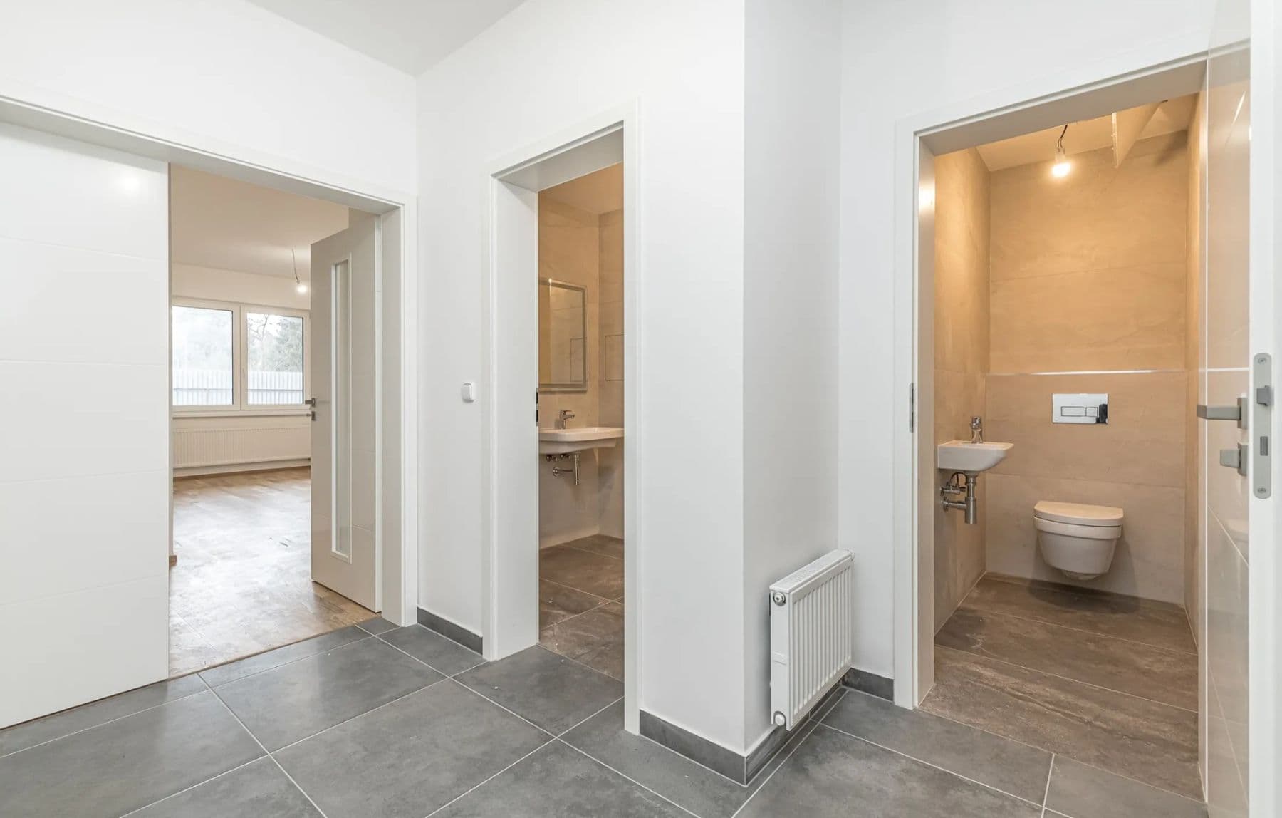 Pronájem bytu 2+kk 54 m², Šumavská, Karlovy Vary, Karlovarský kraj Pronájem bytu 2+kk 54 m², Šumavská, Karlovy Vary, Karlovarský kraj