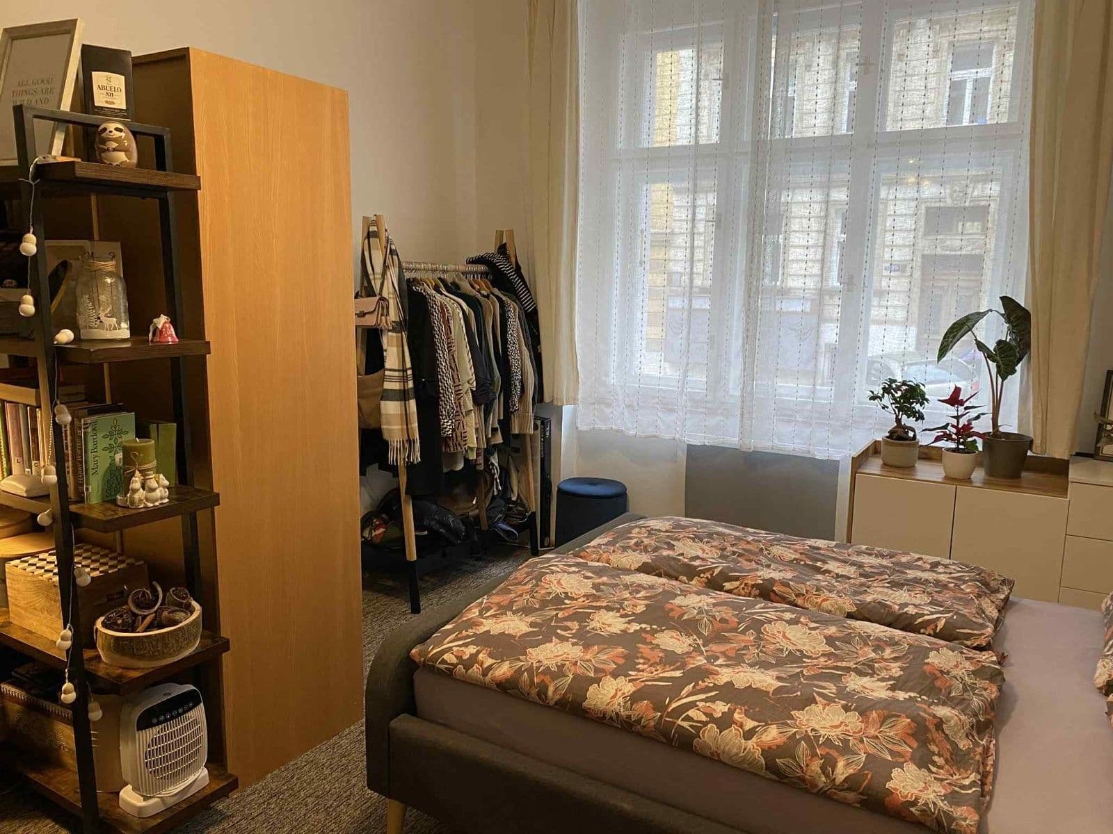 Pronájem bytu 1+kk 25 m², Žitomírská, Praha, Praha Pronájem bytu 1+kk 25 m², Žitomírská, Praha, Praha