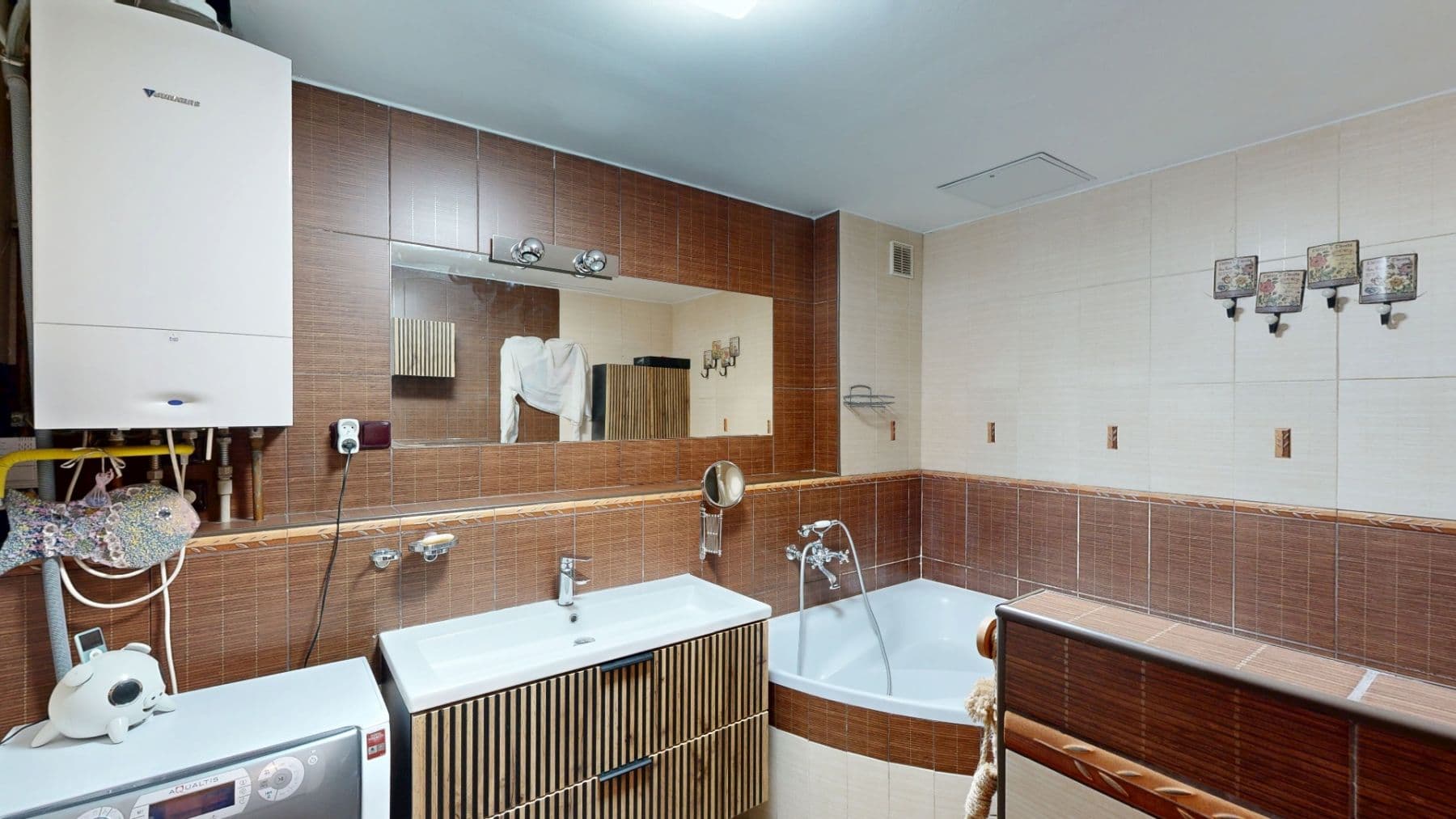 Prodej bytu 4+kk 92 m², Sokolovská, Praha, Praha Prodej bytu 4+kk 92 m², Sokolovská, Praha, Praha