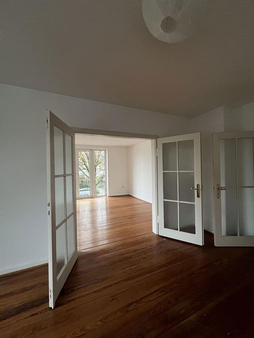 Pronájem bytu 3+1 85 m², Nusskamp 2, Hamburg, Hamburg Pronájem bytu 3+1 85 m², Nusskamp 2, Hamburg, Hamburg