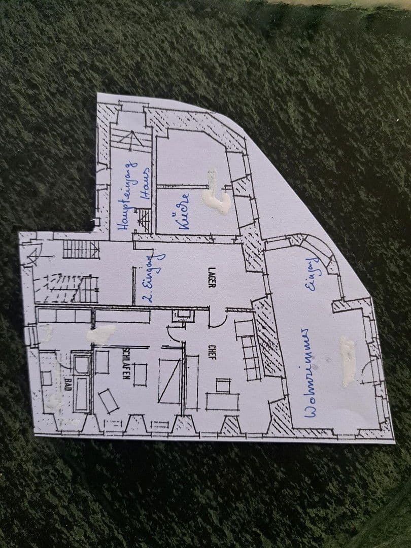 Pronájem bytu 3+kk 116 m², Krämerstraße 2, Oppenheim, Porýní-Falc Pronájem bytu 3+kk 116 m², Krämerstraße 2, Oppenheim, Porýní-Falc