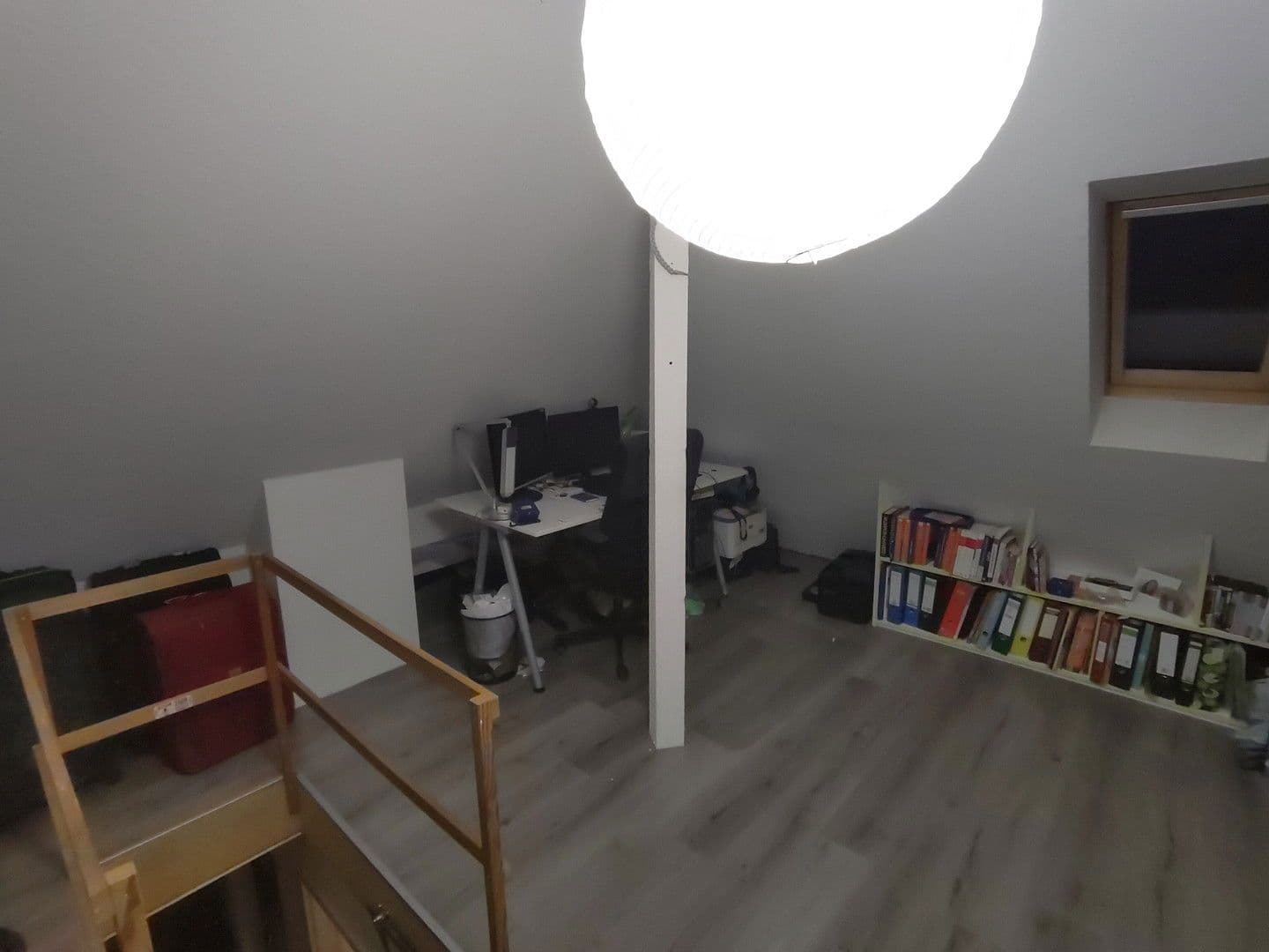 Pronájem bytu 3+1 102 m², Altenberger-Dom-Str. 50, Bergisch Gladbach, Severní Porýní-Vestfálsko Pronájem bytu 3+1 102 m², Altenberger-Dom-Str. 50, Bergisch Gladbach, Severní Porýní-Vestfálsko