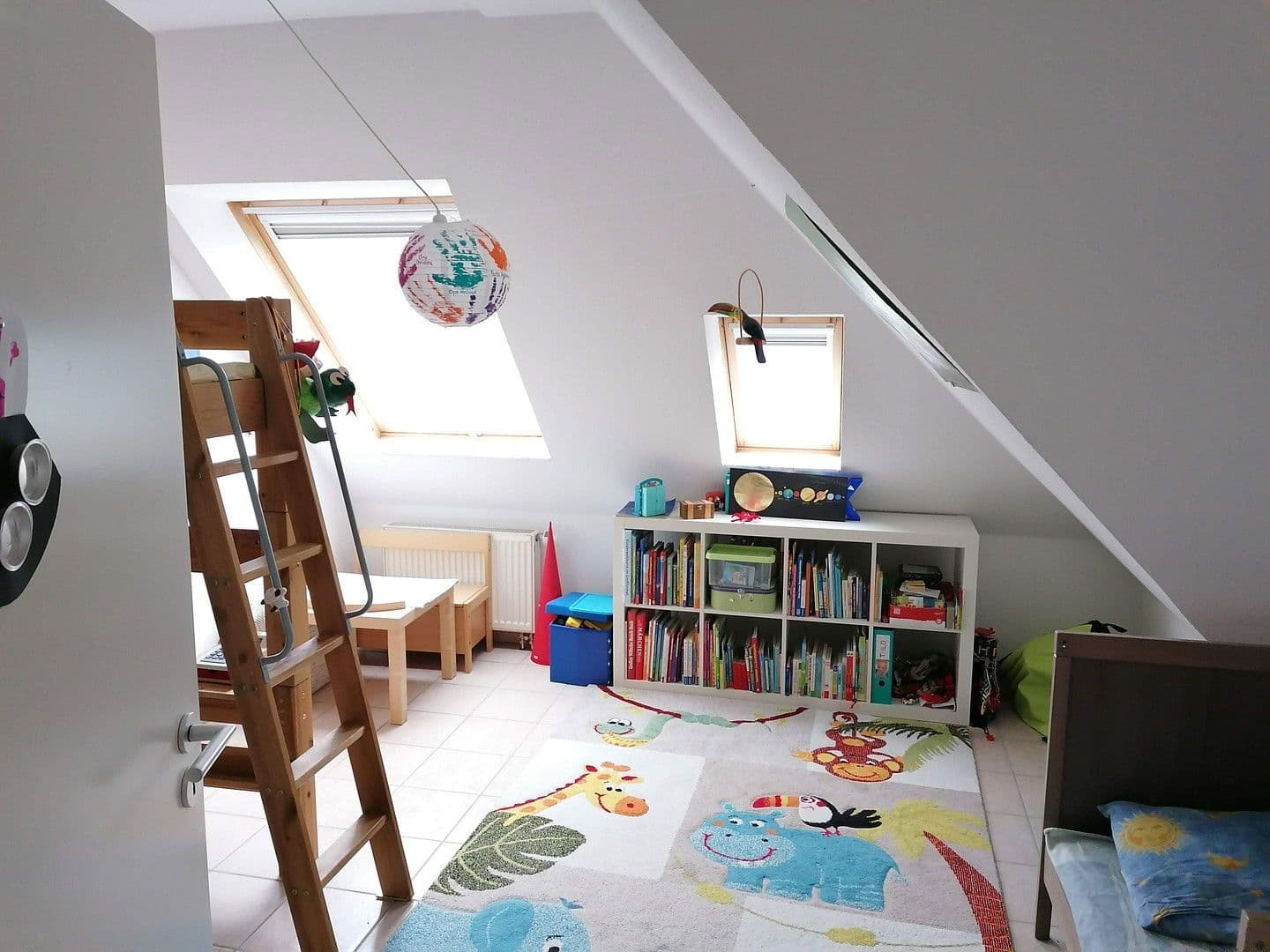 Pronájem bytu 3+1 102 m², Altenberger-Dom-Str. 50, Bergisch Gladbach, Severní Porýní-Vestfálsko Pronájem bytu 3+1 102 m², Altenberger-Dom-Str. 50, Bergisch Gladbach, Severní Porýní-Vestfálsko