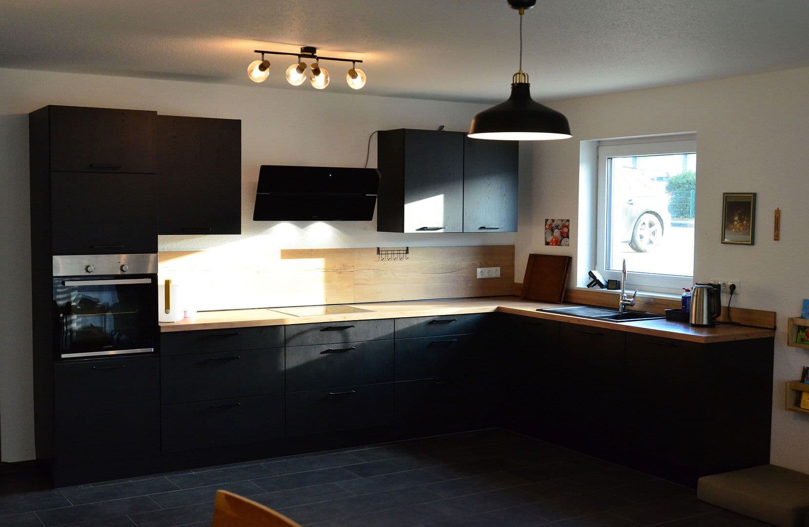 Pronájem bytu 3+1 92 m², Bielefeld, Severní Porýní-Vestfálsko Pronájem bytu 3+1 92 m², Bielefeld, Severní Porýní-Vestfálsko