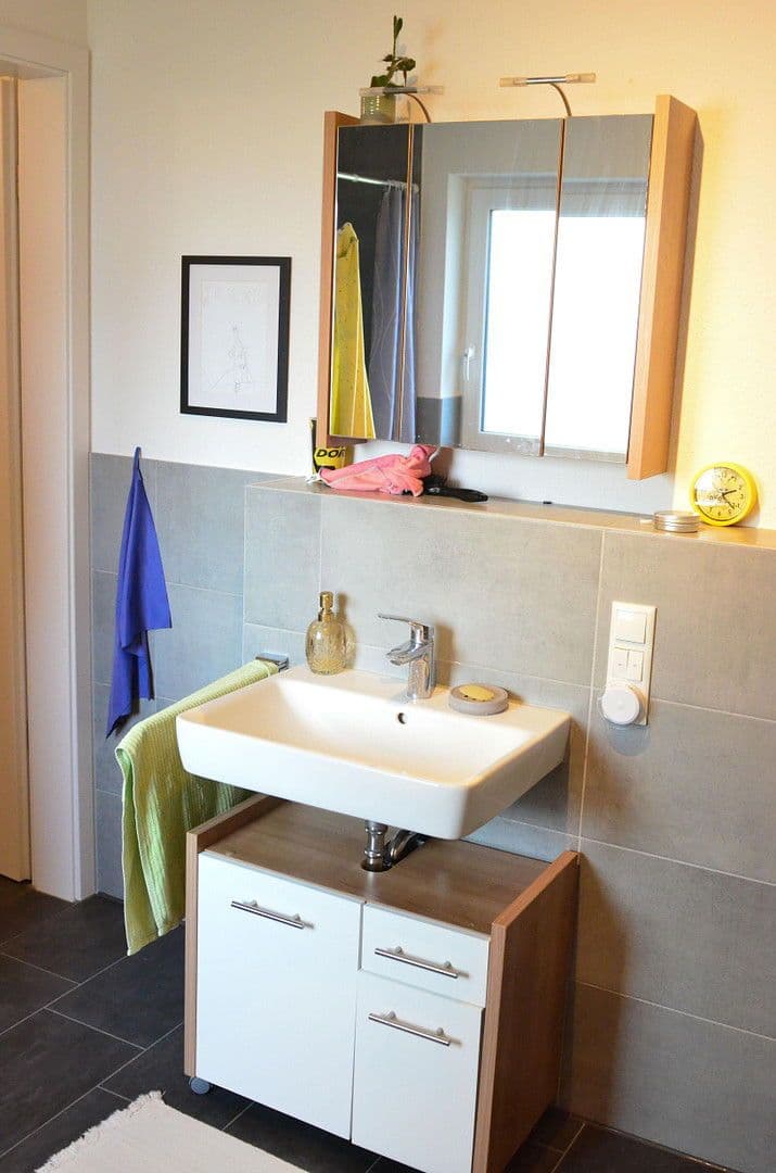 Pronájem bytu 3+1 92 m², Bielefeld, Severní Porýní-Vestfálsko Pronájem bytu 3+1 92 m², Bielefeld, Severní Porýní-Vestfálsko