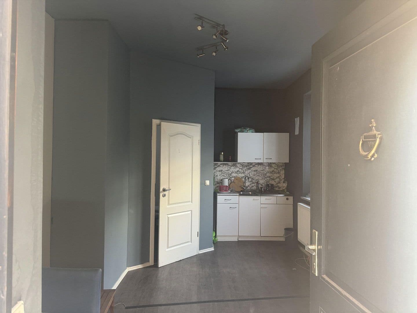 Pronájem kanceláře 280 m², Zerzabelshofstr 9, Nürnberg, Bavorsko Pronájem kanceláře 280 m², Zerzabelshofstr 9, Nürnberg, Bavorsko