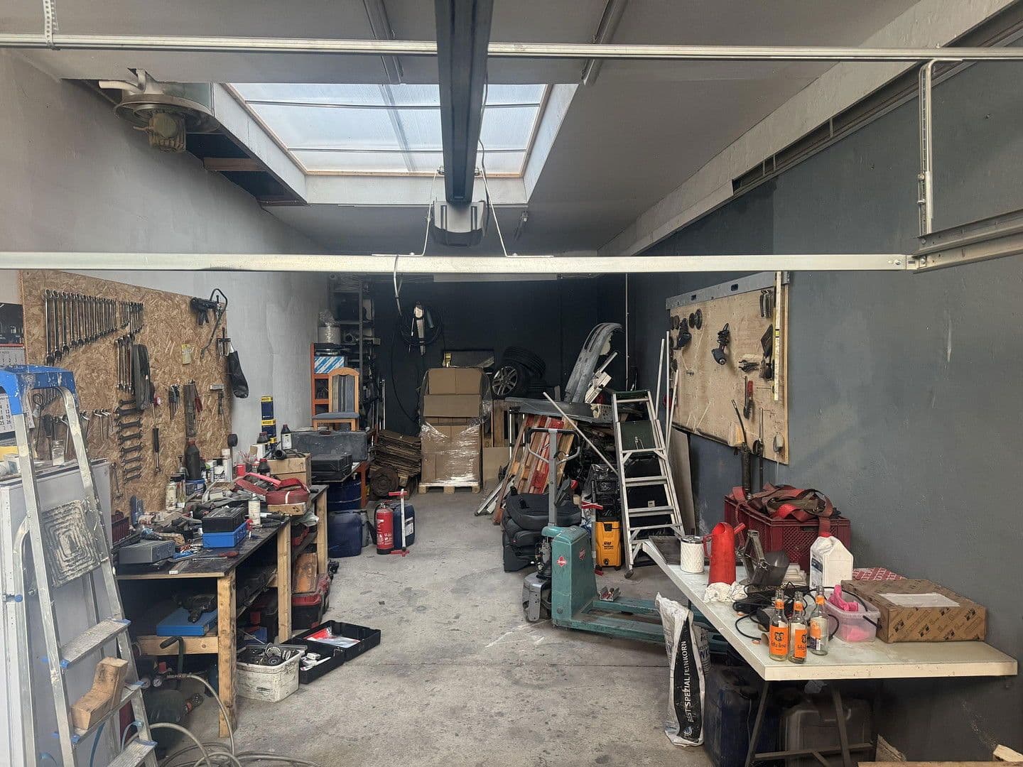 Pronájem kanceláře 280 m², Zerzabelshofstr 9, Nürnberg, Bavorsko Pronájem kanceláře 280 m², Zerzabelshofstr 9, Nürnberg, Bavorsko