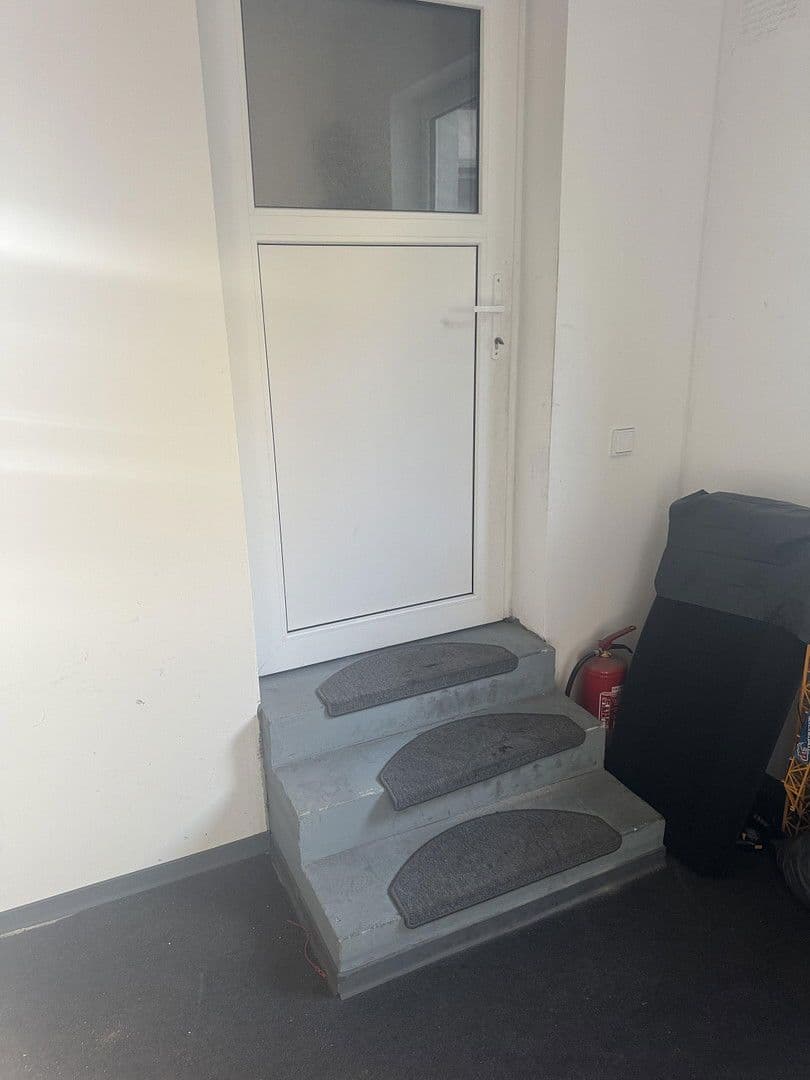 Pronájem kanceláře 280 m², Zerzabelshofstr 9, Nürnberg, Bavorsko Pronájem kanceláře 280 m², Zerzabelshofstr 9, Nürnberg, Bavorsko