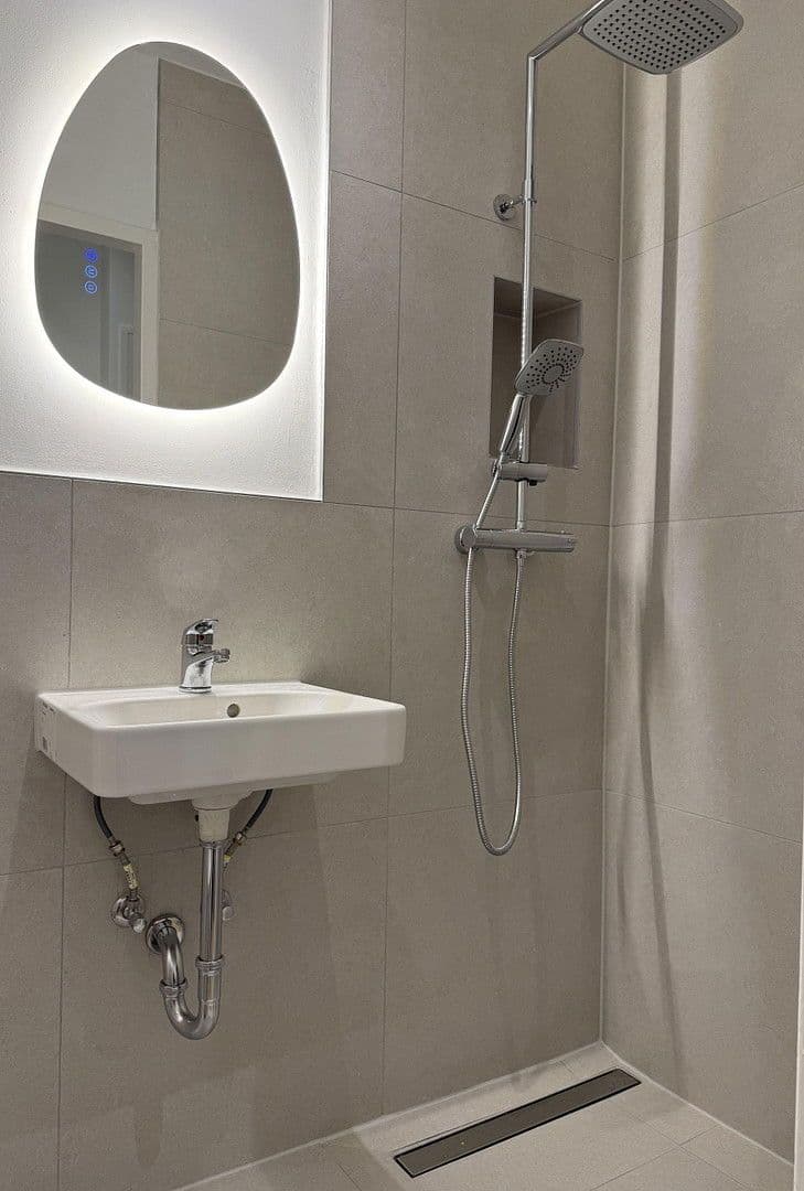 Prodej bytu 1+kk 31 m², Berlin, Berlín Prodej bytu 1+kk 31 m², Berlin, Berlín