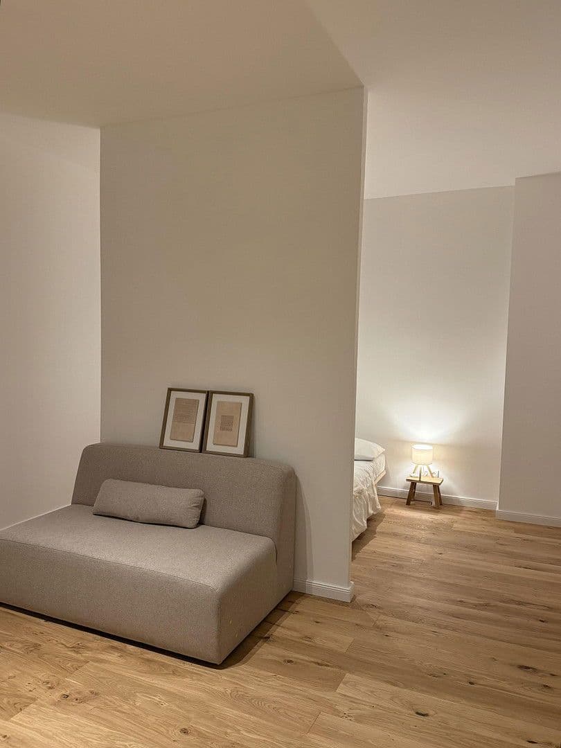Prodej bytu 1+kk 31 m², Berlin, Berlín Prodej bytu 1+kk 31 m², Berlin, Berlín