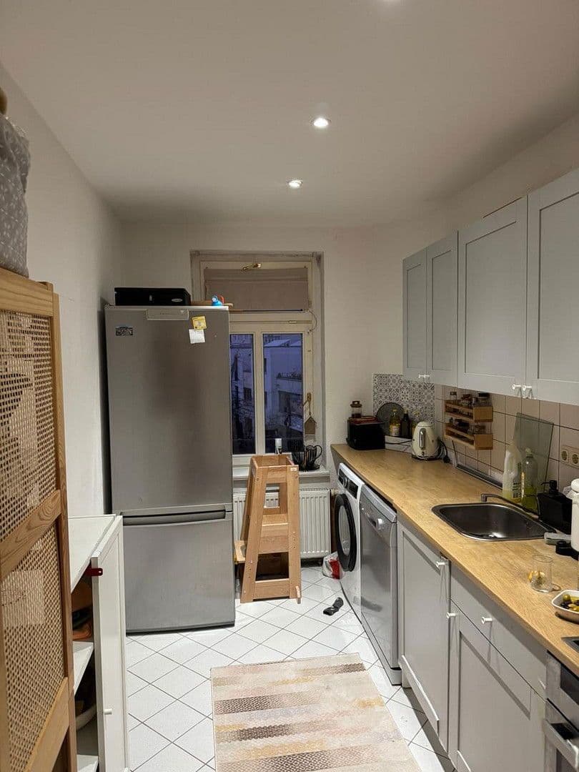 Pronájem bytu 2+1 65 m², Herloßsohnstrasse 4, Leipzig, Sasko Pronájem bytu 2+1 65 m², Herloßsohnstrasse 4, Leipzig, Sasko