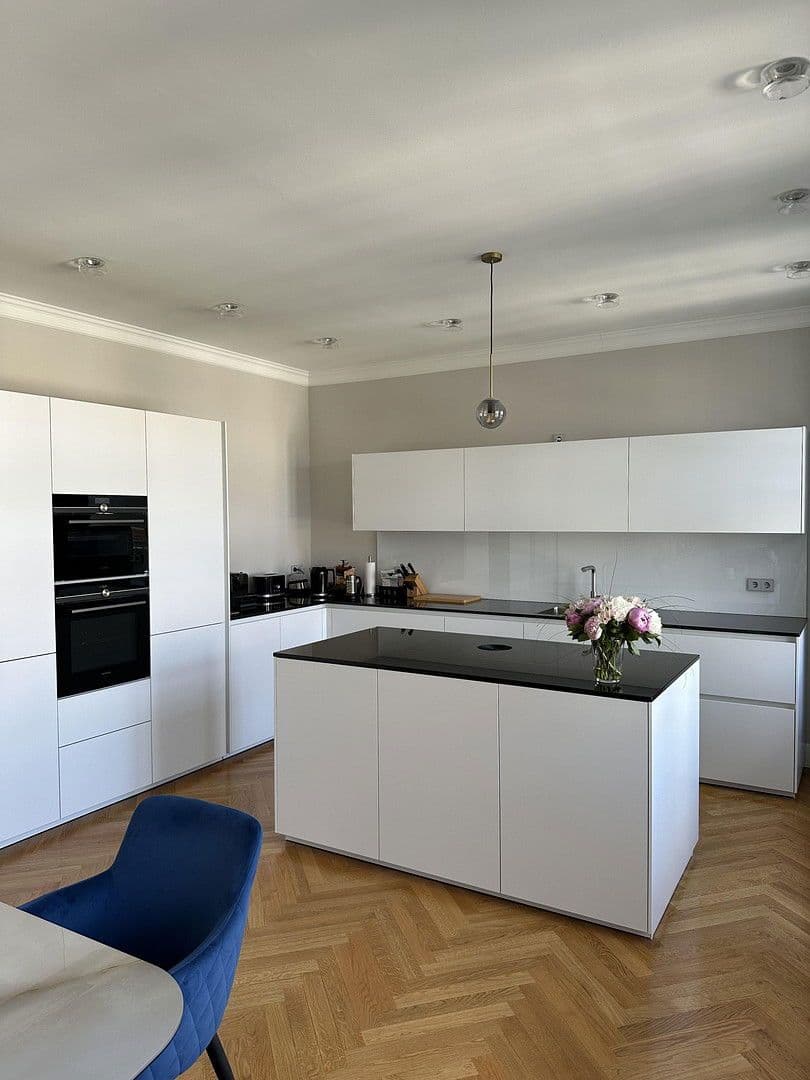 Prodej bytu 2+kk 100 m², Berlin, Berlín Prodej bytu 2+kk 100 m², Berlin, Berlín