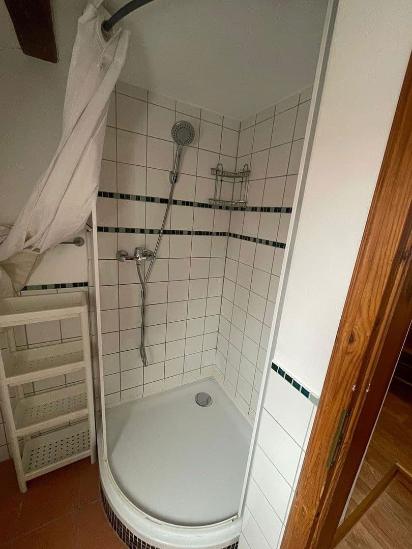 Pronájem bytu 3+1 68 m², Gustavstraße 59, Fürth, Bavorsko Pronájem bytu 3+1 68 m², Gustavstraße 59, Fürth, Bavorsko