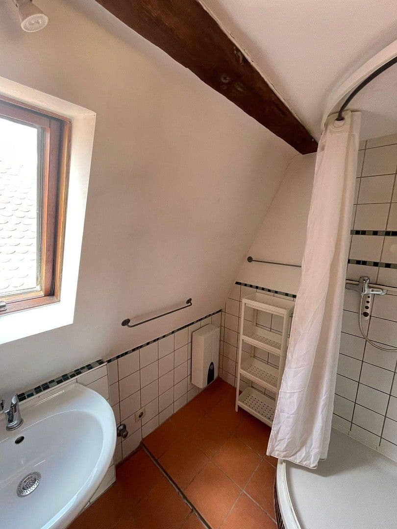 Pronájem bytu 3+1 68 m², Gustavstraße 59, Fürth, Bavorsko Pronájem bytu 3+1 68 m², Gustavstraße 59, Fürth, Bavorsko