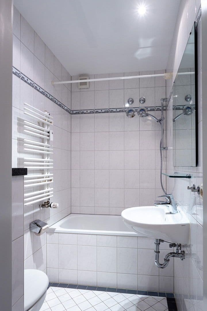 Prodej domu 824 m², pozemek 339 m², München OT Maxvorstadt, Bavorsko Prodej domu 824 m², pozemek 339 m², München OT Maxvorstadt, Bavorsko