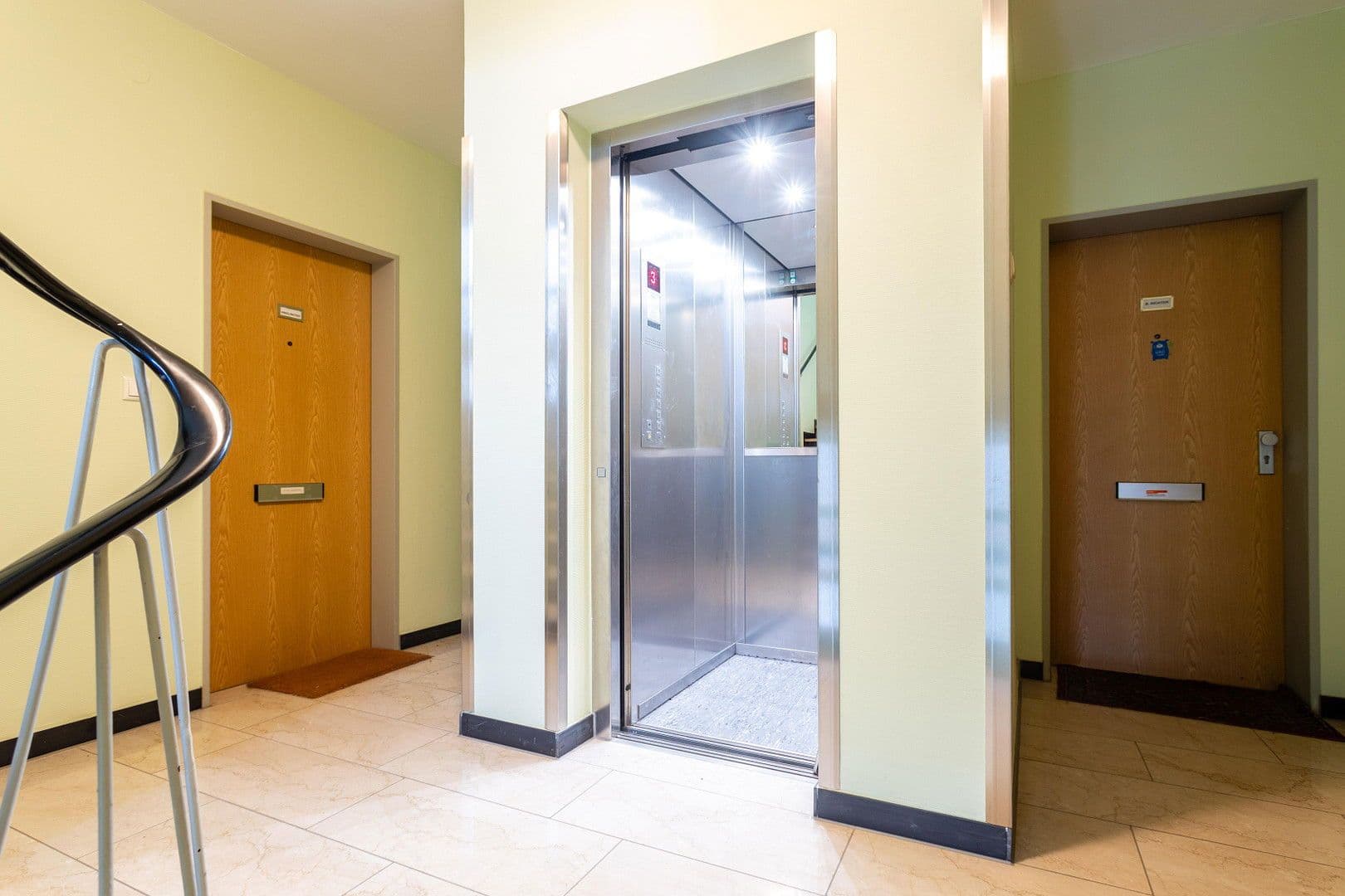 Prodej domu 824 m², pozemek 339 m², München OT Maxvorstadt, Bavorsko Prodej domu 824 m², pozemek 339 m², München OT Maxvorstadt, Bavorsko