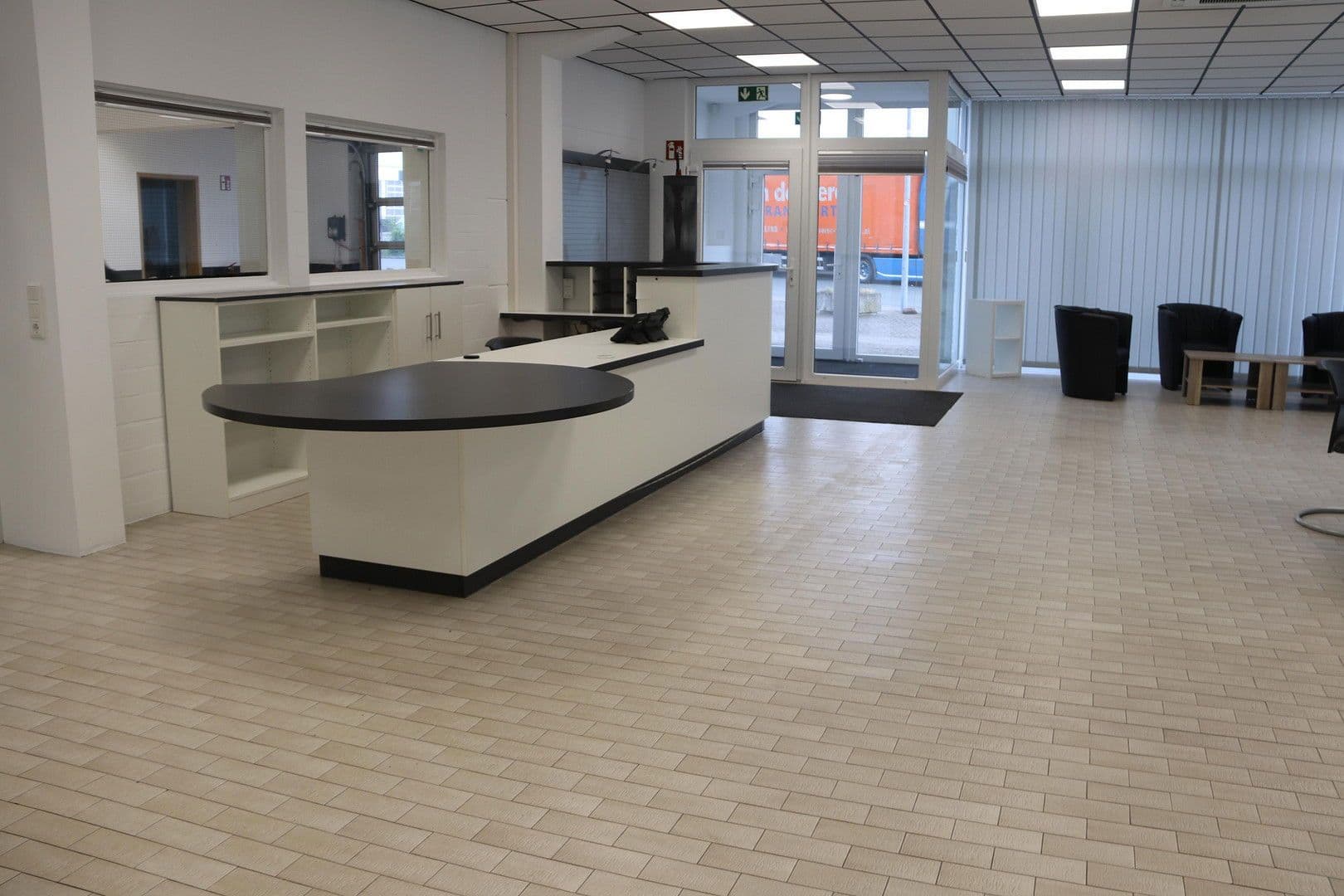 Pronájem nebytového prostoru 2.910 m², Eickelstraße 2, Arnsberg, Severní Porýní-Vestfálsko Pronájem nebytového prostoru 2.910 m², Eickelstraße 2, Arnsberg, Severní Porýní-Vestfálsko