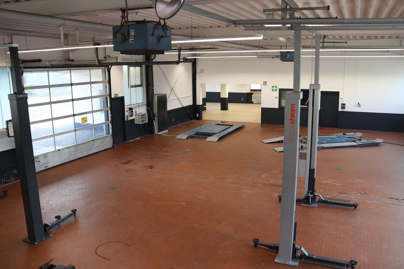 Pronájem nebytového prostoru 2.910 m², Eickelstraße 2, Arnsberg, Severní Porýní-Vestfálsko Pronájem nebytového prostoru 2.910 m², Eickelstraße 2, Arnsberg, Severní Porýní-Vestfálsko