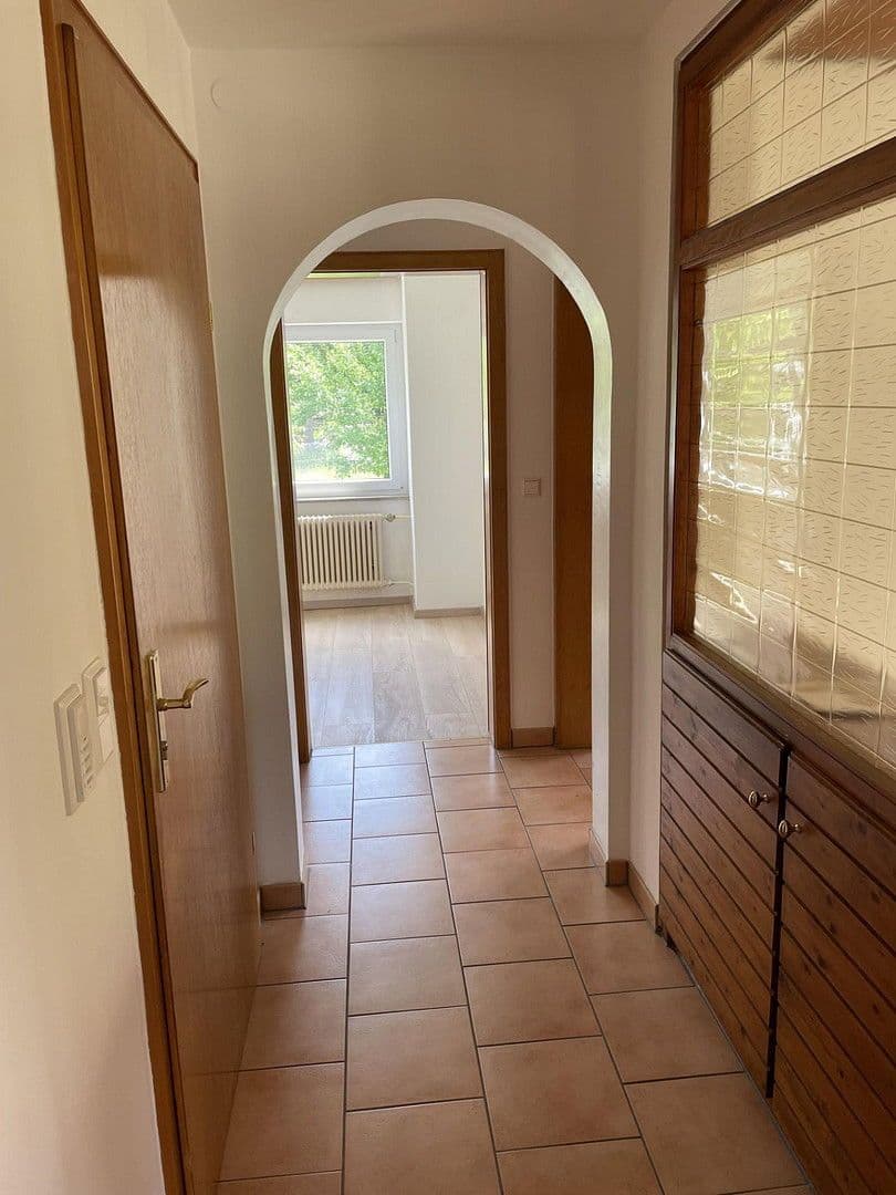 Pronájem bytu 4+1 88 m², Täfelbergweg 5, Althengstett, Bádensko-Württembersko Pronájem bytu 4+1 88 m², Täfelbergweg 5, Althengstett, Bádensko-Württembersko