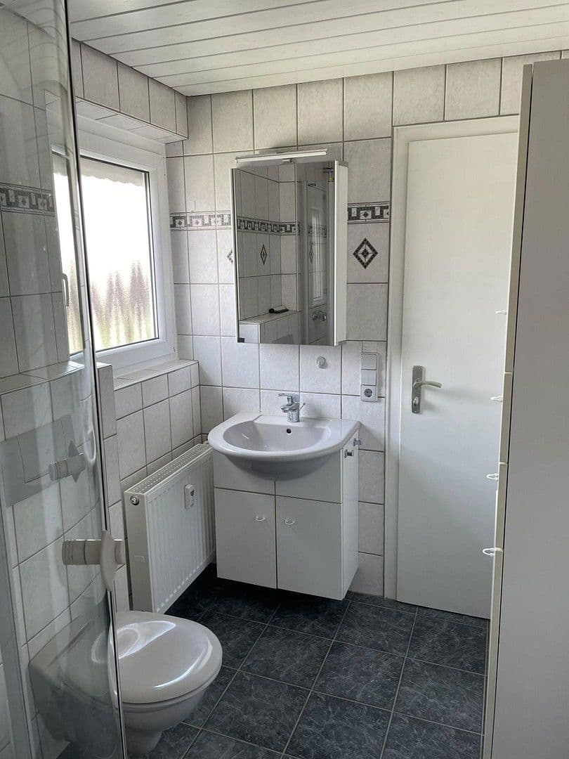 Pronájem bytu 4+1 88 m², Täfelbergweg 5, Althengstett, Bádensko-Württembersko Pronájem bytu 4+1 88 m², Täfelbergweg 5, Althengstett, Bádensko-Württembersko