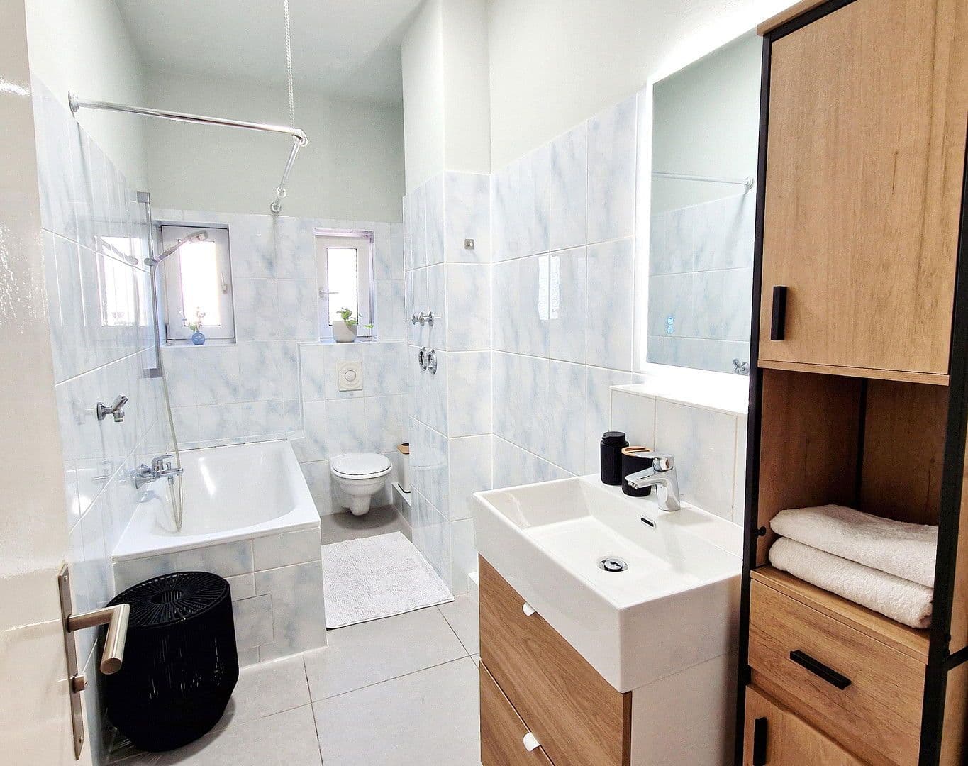 Pronájem bytu 3+1 76 m², Hamburg, Hamburg Pronájem bytu 3+1 76 m², Hamburg, Hamburg