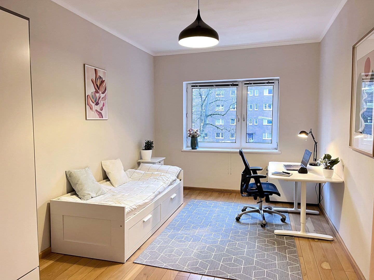 Pronájem bytu 3+1 76 m², Hamburg, Hamburg Pronájem bytu 3+1 76 m², Hamburg, Hamburg
