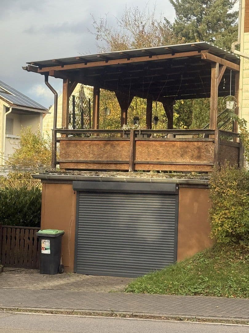 Prodej domu 180 m², pozemek 474 m², Bexbach, Země Sársko Prodej domu 180 m², pozemek 474 m², Bexbach, Země Sársko