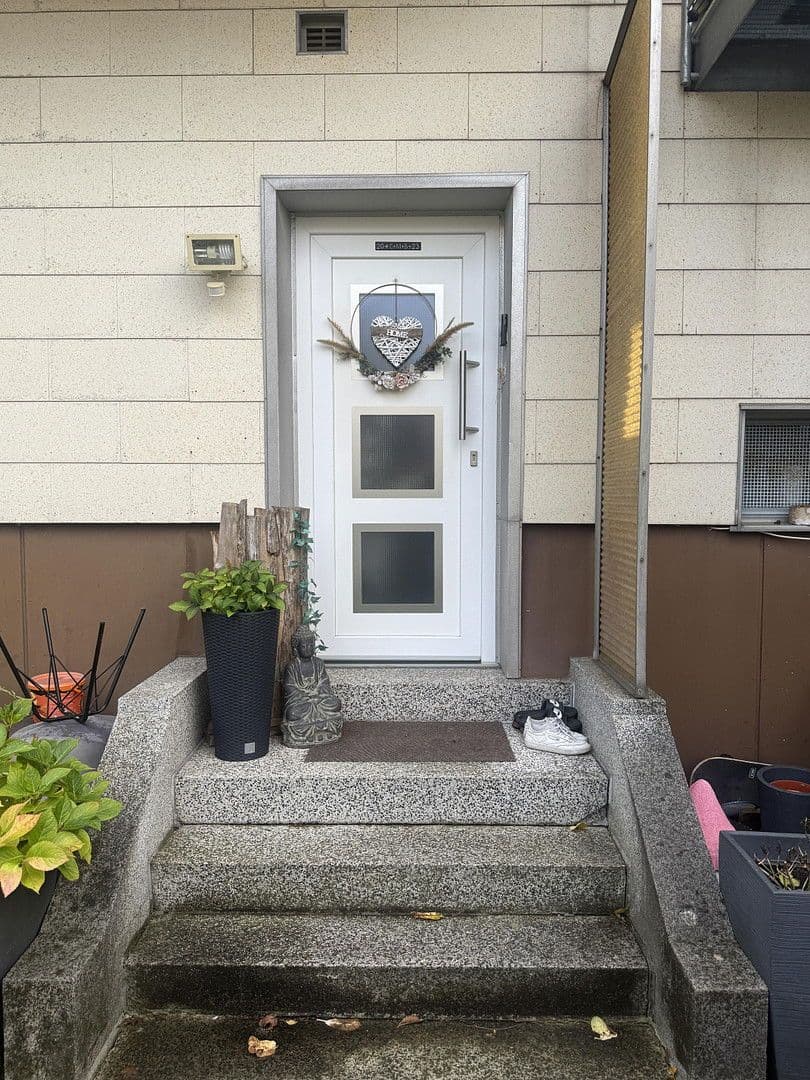 Prodej domu 180 m², pozemek 474 m², Bexbach, Země Sársko Prodej domu 180 m², pozemek 474 m², Bexbach, Země Sársko