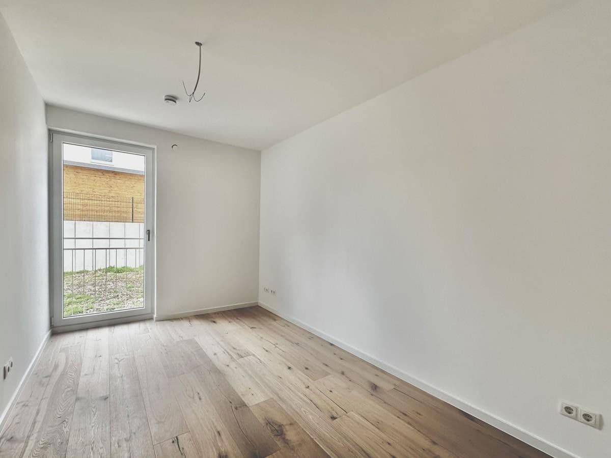 Pronájem bytu 4+1 121 m², Kieselbronn, Bádensko-Württembersko Pronájem bytu 4+1 121 m², Kieselbronn, Bádensko-Württembersko