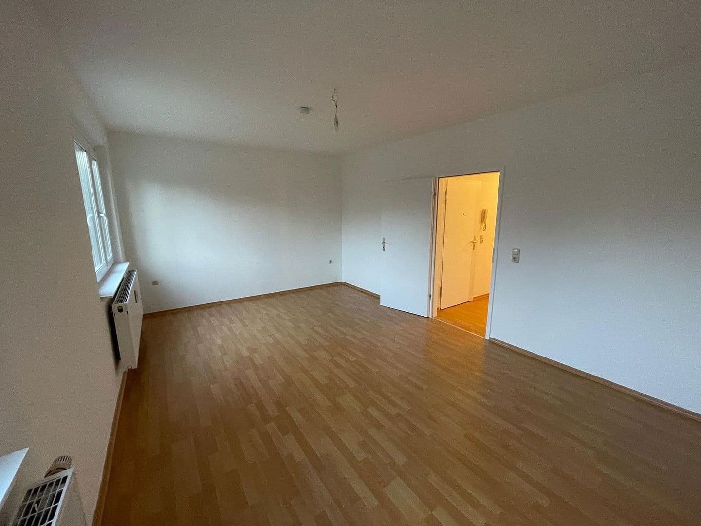Pronájem bytu 2+1 55 m², Katharinenweg 18, Apolda, Durynsko Pronájem bytu 2+1 55 m², Katharinenweg 18, Apolda, Durynsko
