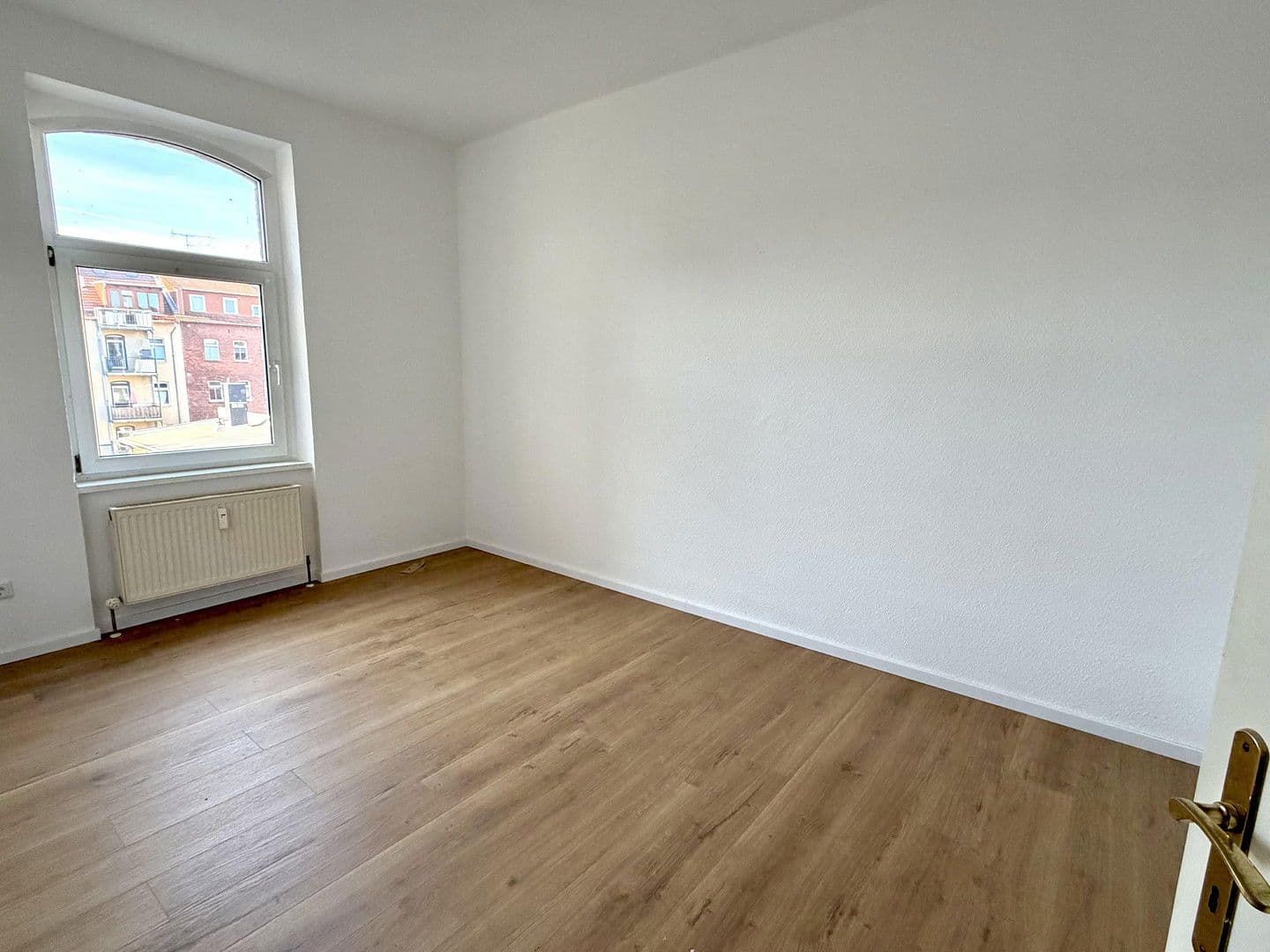 Pronájem bytu 3+1 80 m², Erfurt, Durynsko Pronájem bytu 3+1 80 m², Erfurt, Durynsko