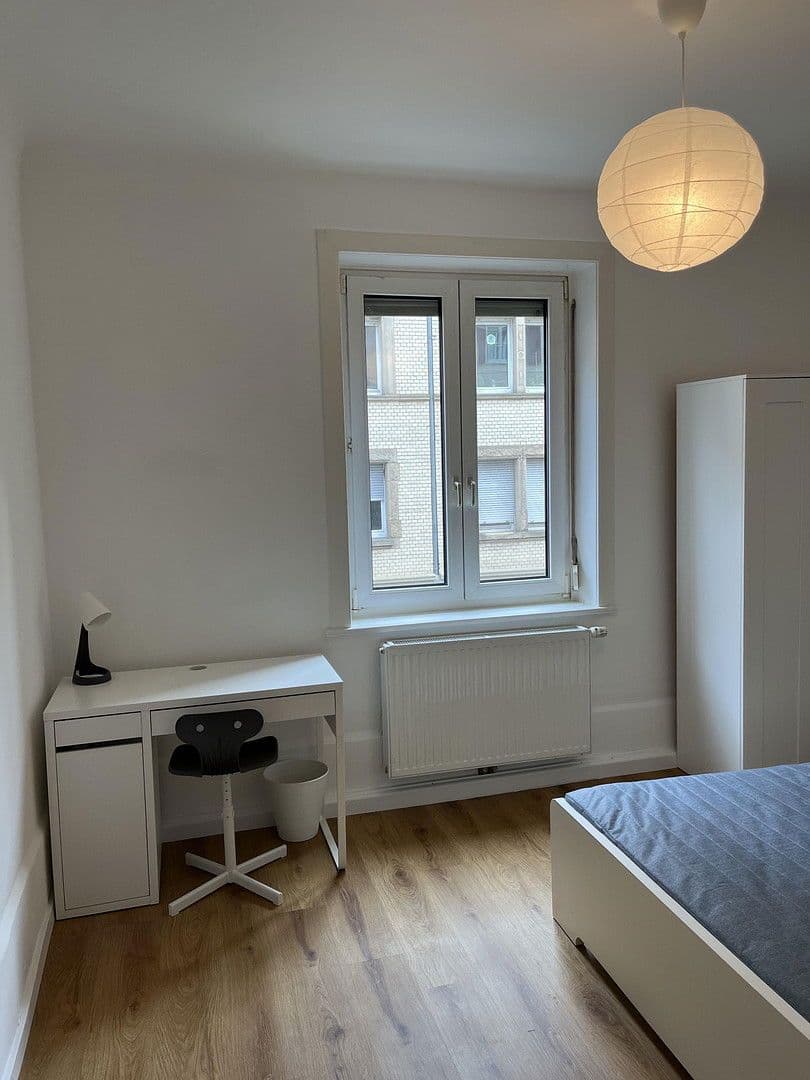 Pronájem bytu 13 m², Aspergstraße 42, Stuttgart, Bádensko-Württembersko Pronájem bytu 13 m², Aspergstraße 42, Stuttgart, Bádensko-Württembersko