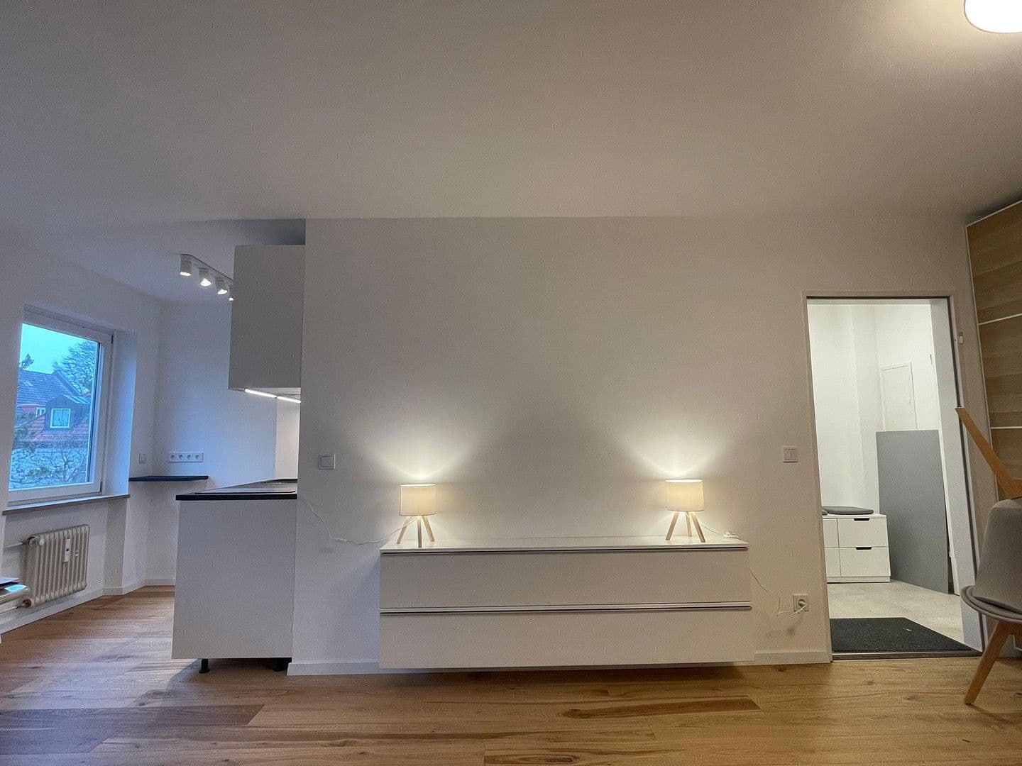 Pronájem bytu 1+1 38 m², Krottenkopfstraße 5, München, Bavorsko Pronájem bytu 1+1 38 m², Krottenkopfstraße 5, München, Bavorsko